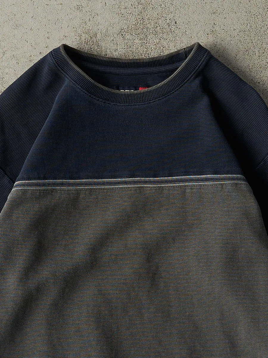 Vintage Y2K Navy Blue & Grey Point Zero Long Sleeve (L) sold by Rebalance Vintage product image thumbnail 2
