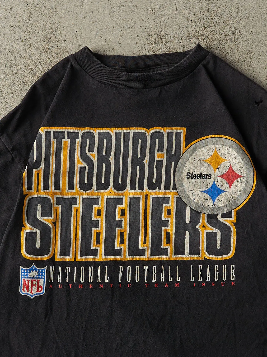 Vintage 90s Black Pittsburgh Steelers Tee (M/L) sold by Rebalance Vintage product image thumbnail 2