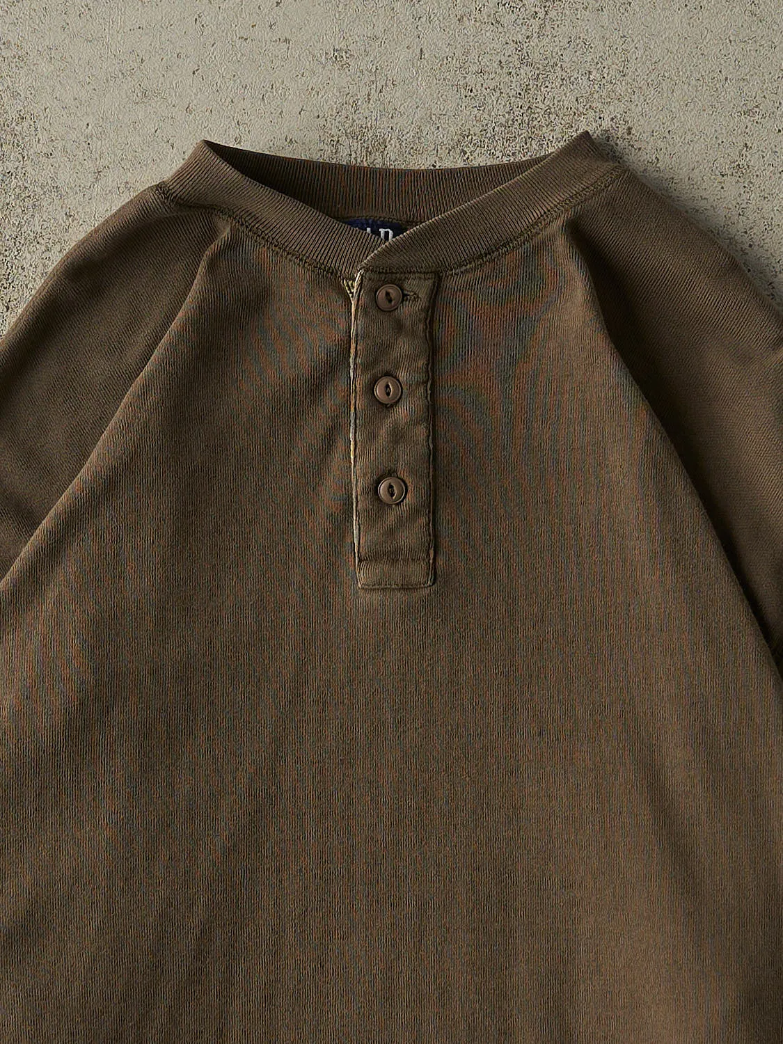 Vintage 90s Green Quarter Button Long Sleeve (XL) sold by Rebalance Vintage product image thumbnail 2