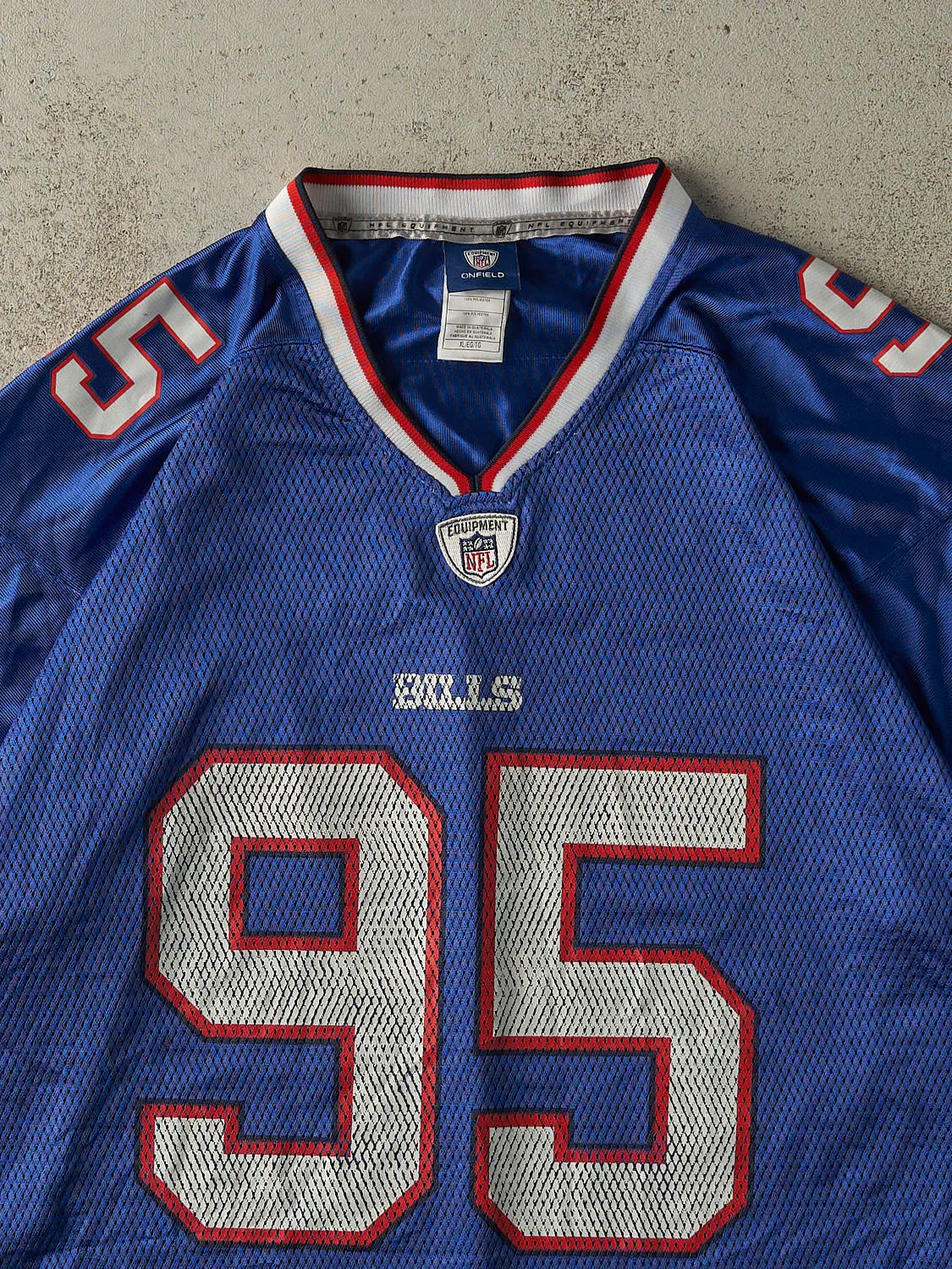 Vintage Y2K Blue Buffalo Bills Kyle Williams #95 Cropped Football Jersey (L/XL) sold by Rebalance Vintage product image thumbnail 3