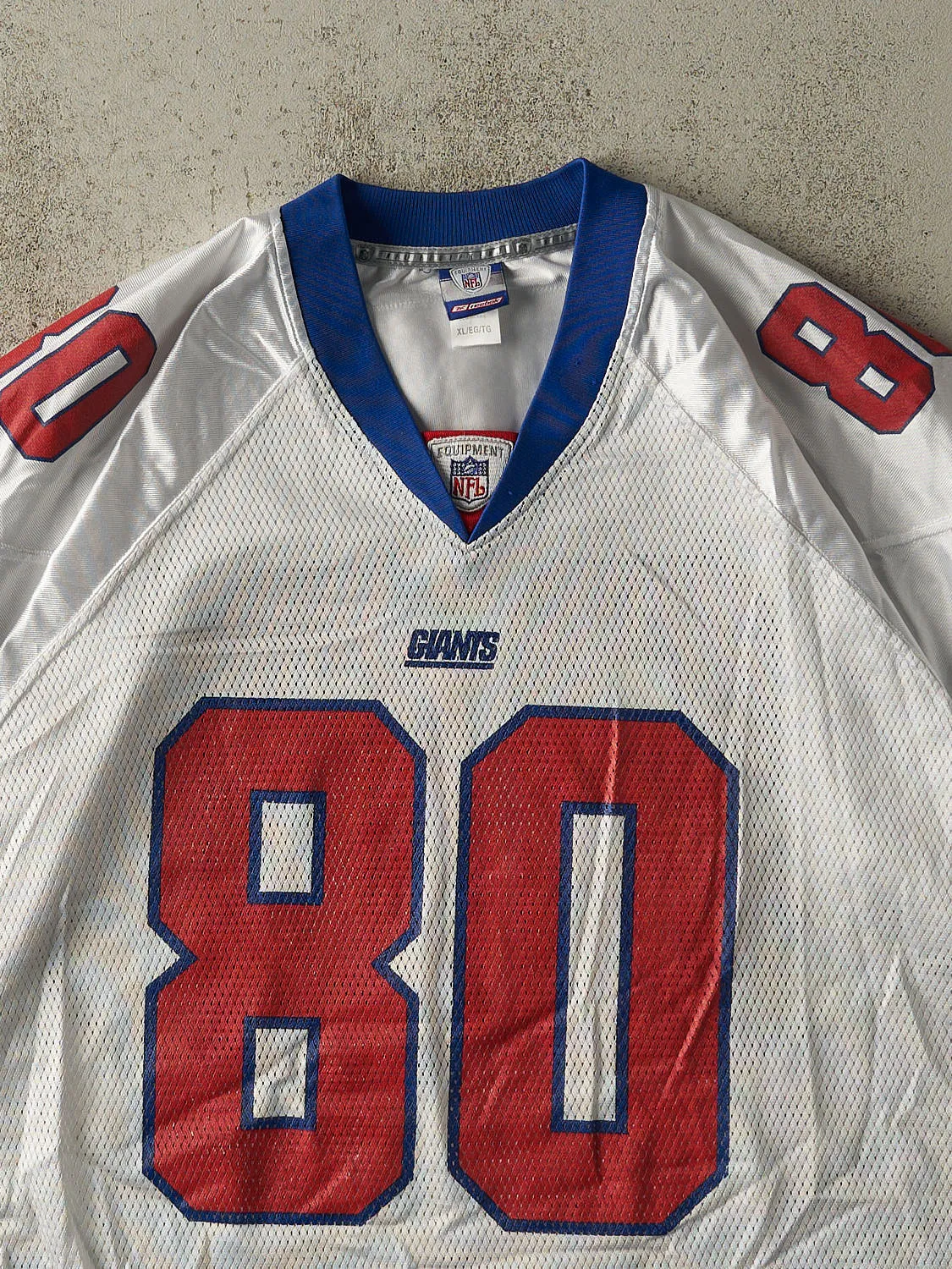 Vintage Y2K White New York Giants Jeremy Shockey #80 Cropped Football Jersey (L/XL) sold by Rebalance Vintage product image thumbnail 3