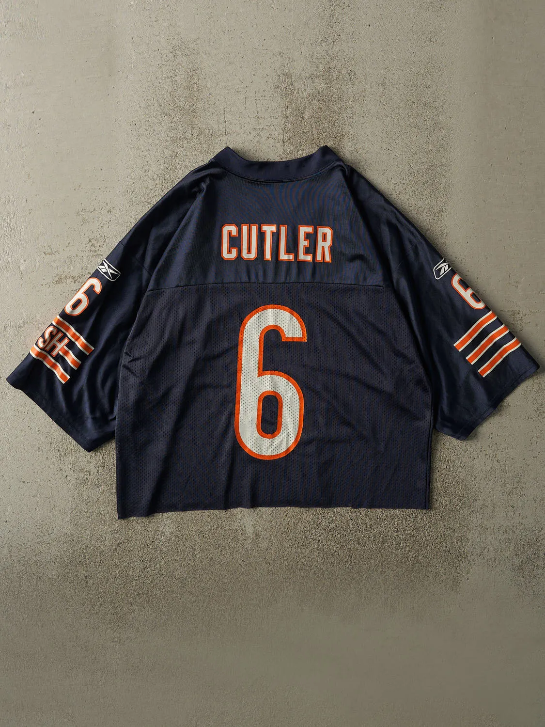 Vintage Y2K Navy Blue Chicago Bears #6 Jay Cutler Cropped Football Jersey (M/L) sold by Rebalance Vintage product image thumbnail 2
