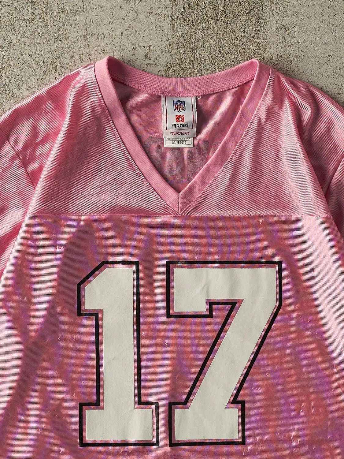 Vintage Y2K Pink Cleveland Browns #17 Braylon Edwards Cropped Football Jersey (S/M) sold by Rebalance Vintage product image thumbnail 3