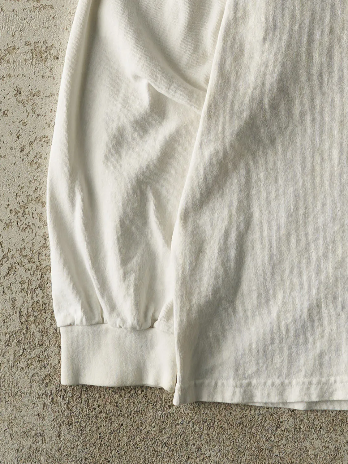 Vintage Y2K White Nike Embroidered Mock Neck Long Sleeve (L/XL) sold by Rebalance Vintage product image thumbnail 3