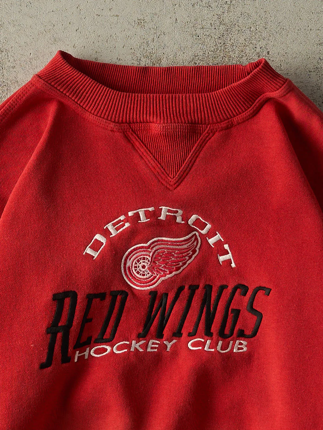 Vintage Y2K Red Detroit Red Wings Embroidered Crewneck (L) sold by Rebalance Vintage product image thumbnail 2