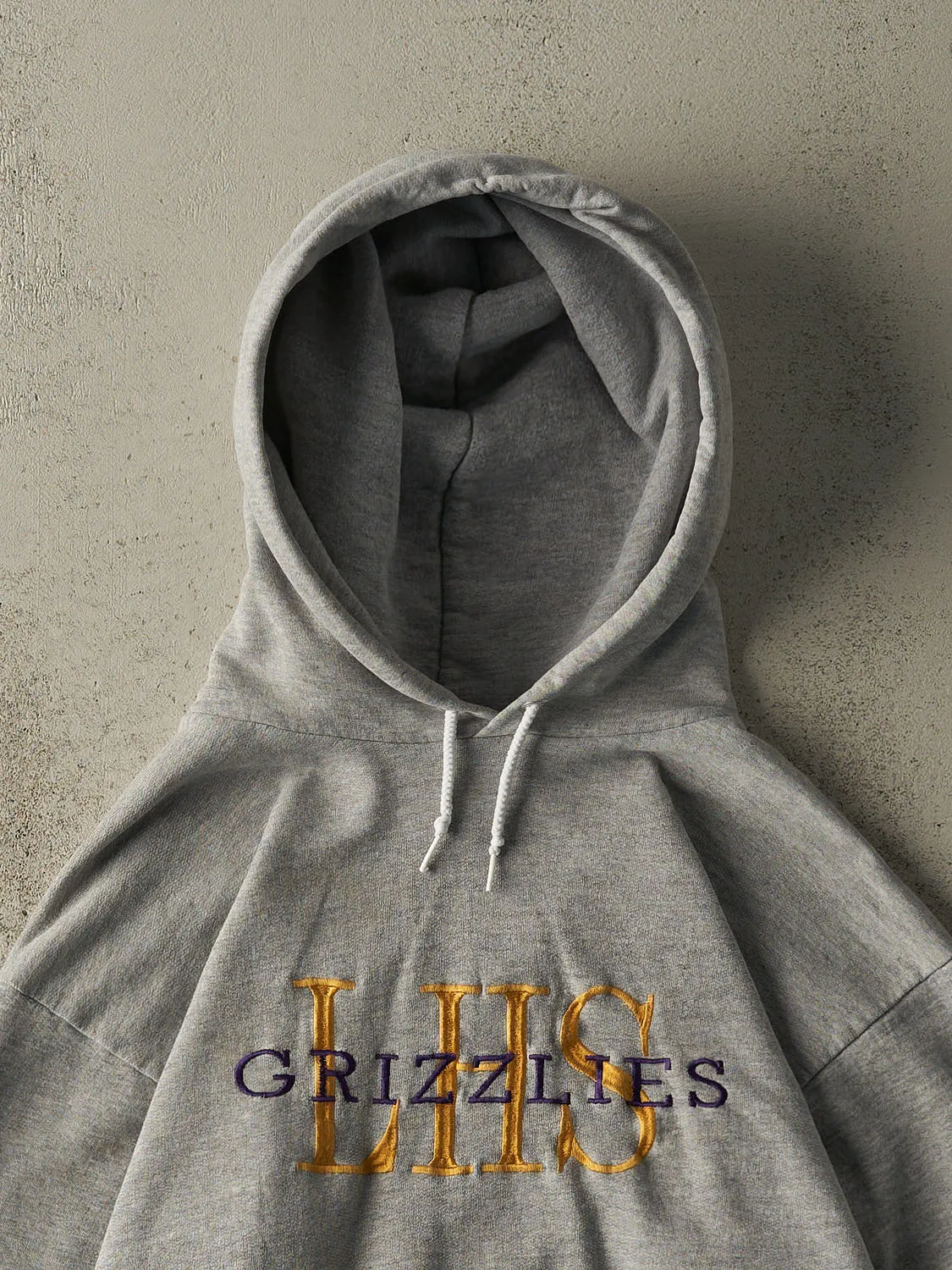 Vintage Y2K Grey LHS Grizzlies Embroidered Hoodie (M) sold by Rebalance Vintage product image thumbnail 2