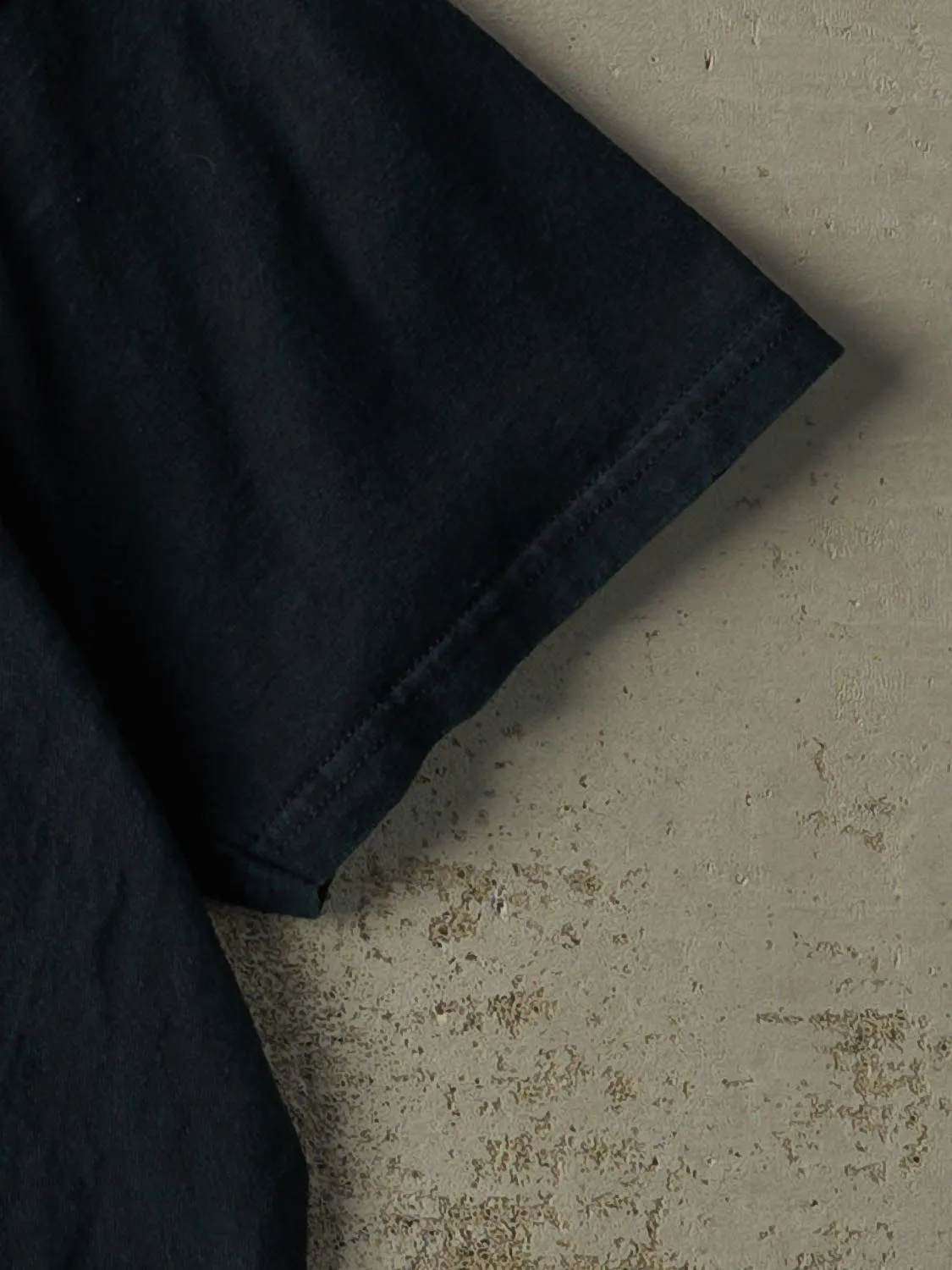 Vintage Y2K Black Apple Logo Tee (L/XL) sold by Rebalance Vintage product image thumbnail 3