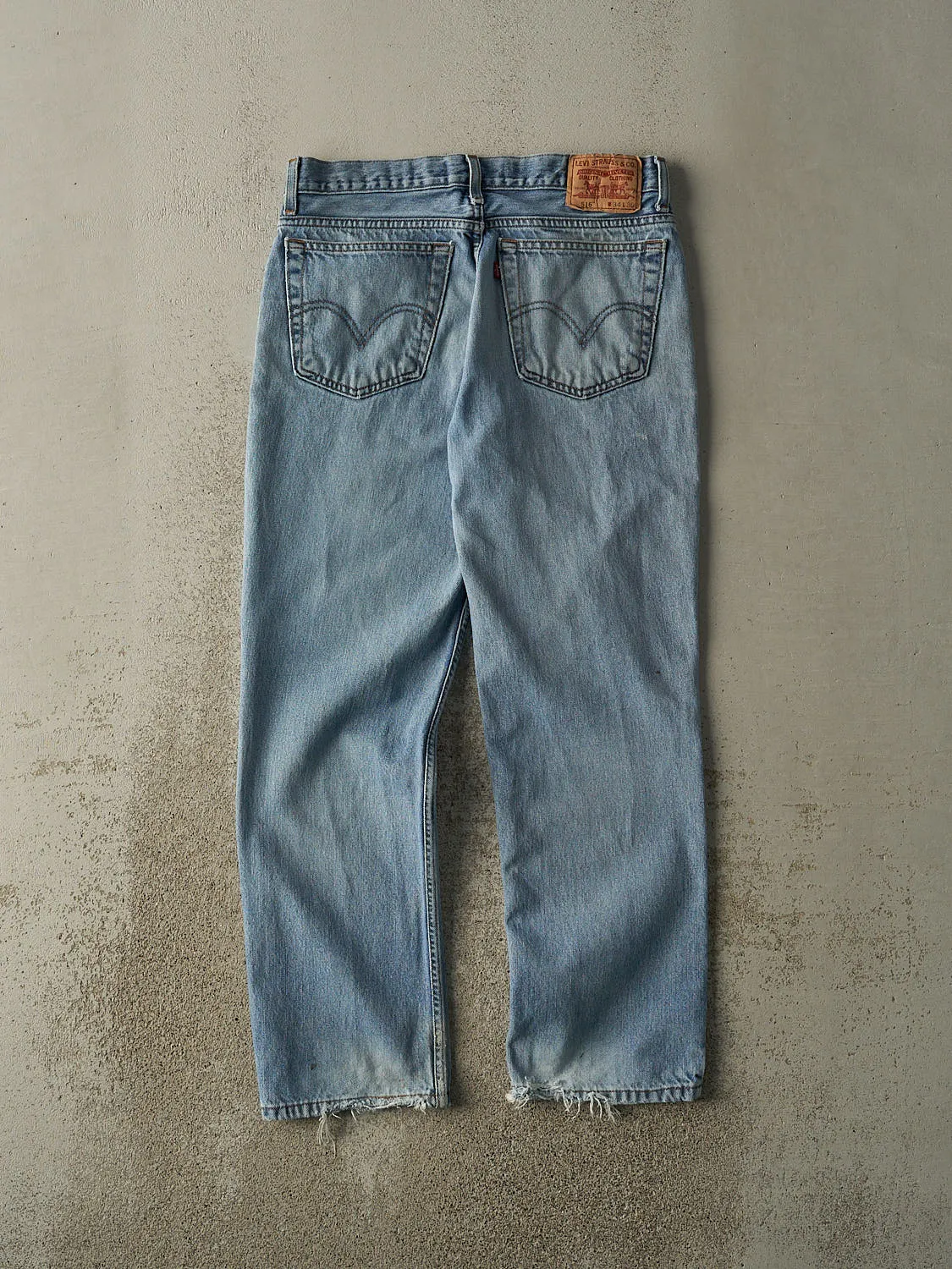 Vintage Y2K Light Wash Levi's 516 Jeans (33x28.5) sold by Rebalance Vintage product image thumbnail 3