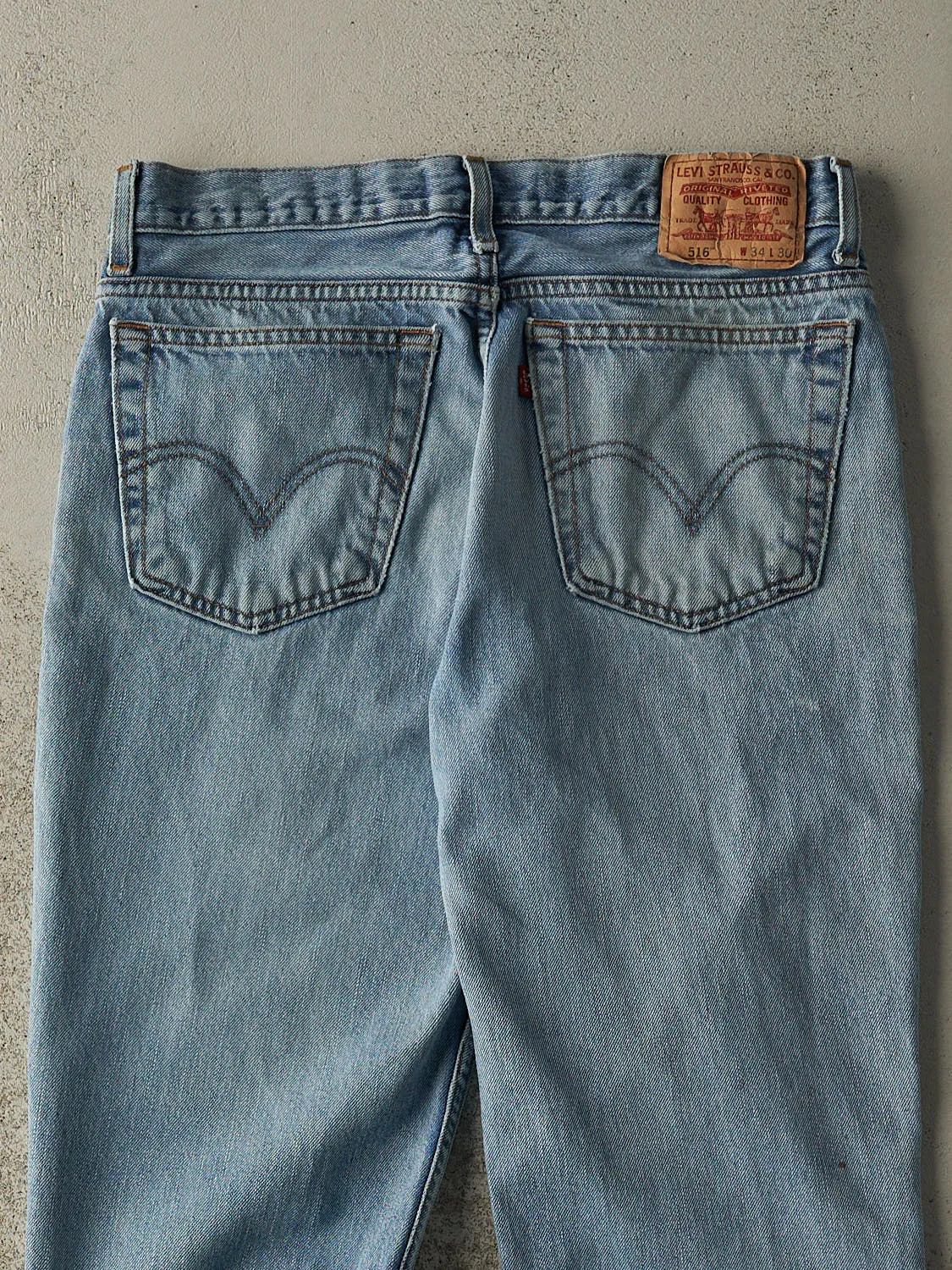 Vintage Y2K Light Wash Levi's 516 Jeans (33x28.5) sold by Rebalance Vintage product image thumbnail 5