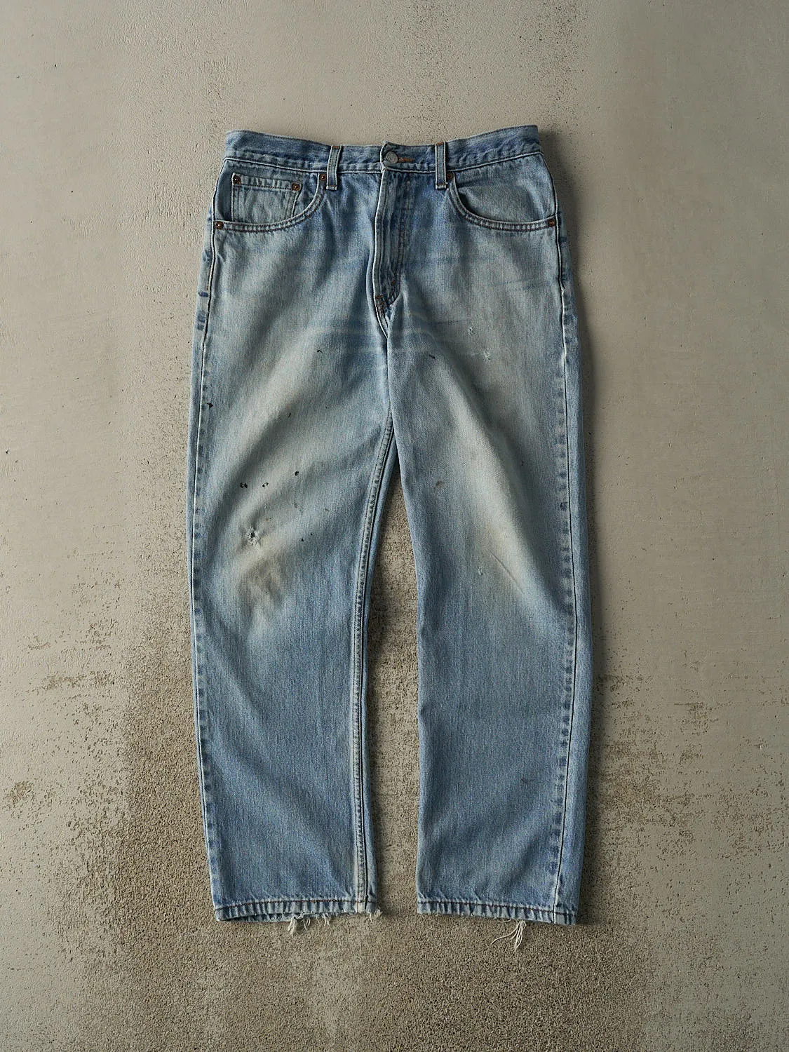 Vintage Y2K Light Wash Levi's 516 Jeans (33x28.5) sold by Rebalance Vintage