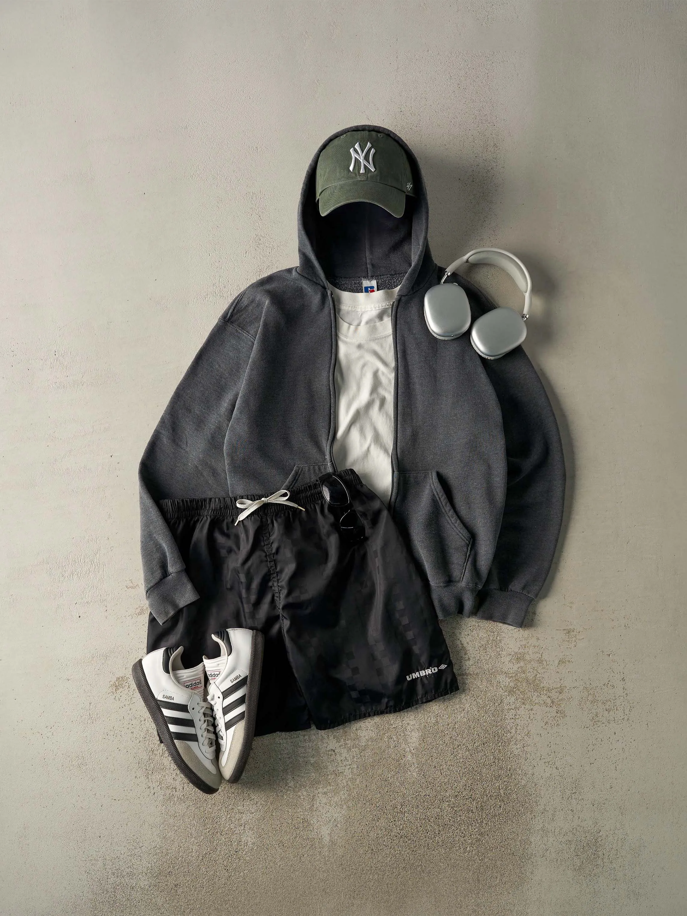 Vintage 90s Black Umbro Patterned Track Shorts (36x6.5) sold by Rebalance Vintage product image thumbnail 2