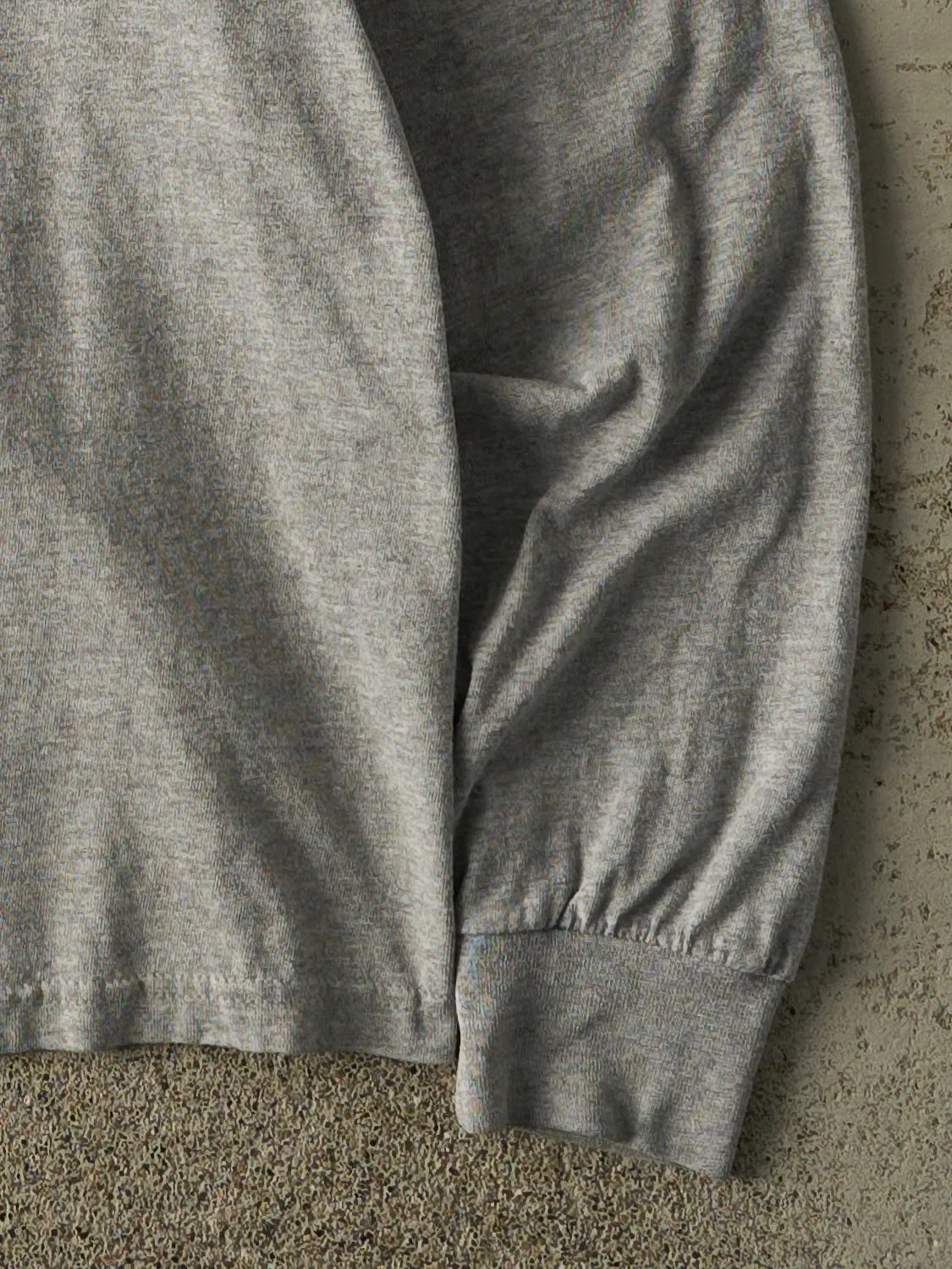 Vintage Y2K Grey New York City Embroidered Long Sleeve (M/L) sold by Rebalance Vintage product image thumbnail 3