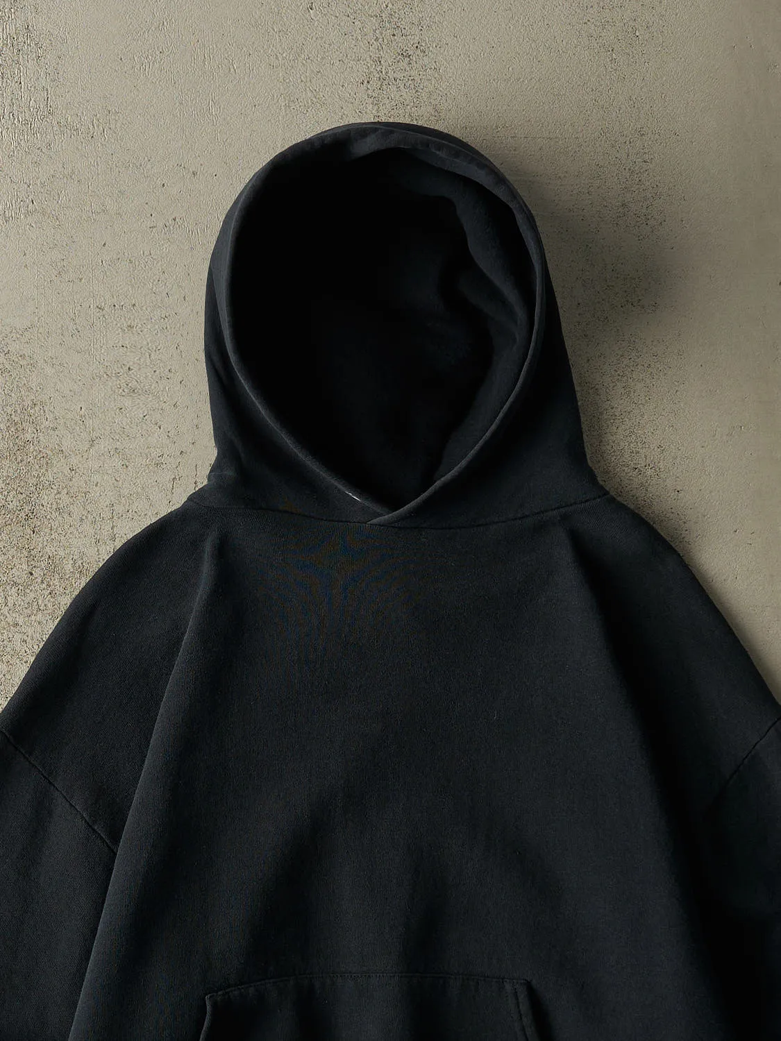 Vintage Y2K Black Blank Hoodie (L) sold by Rebalance Vintage product image thumbnail 2