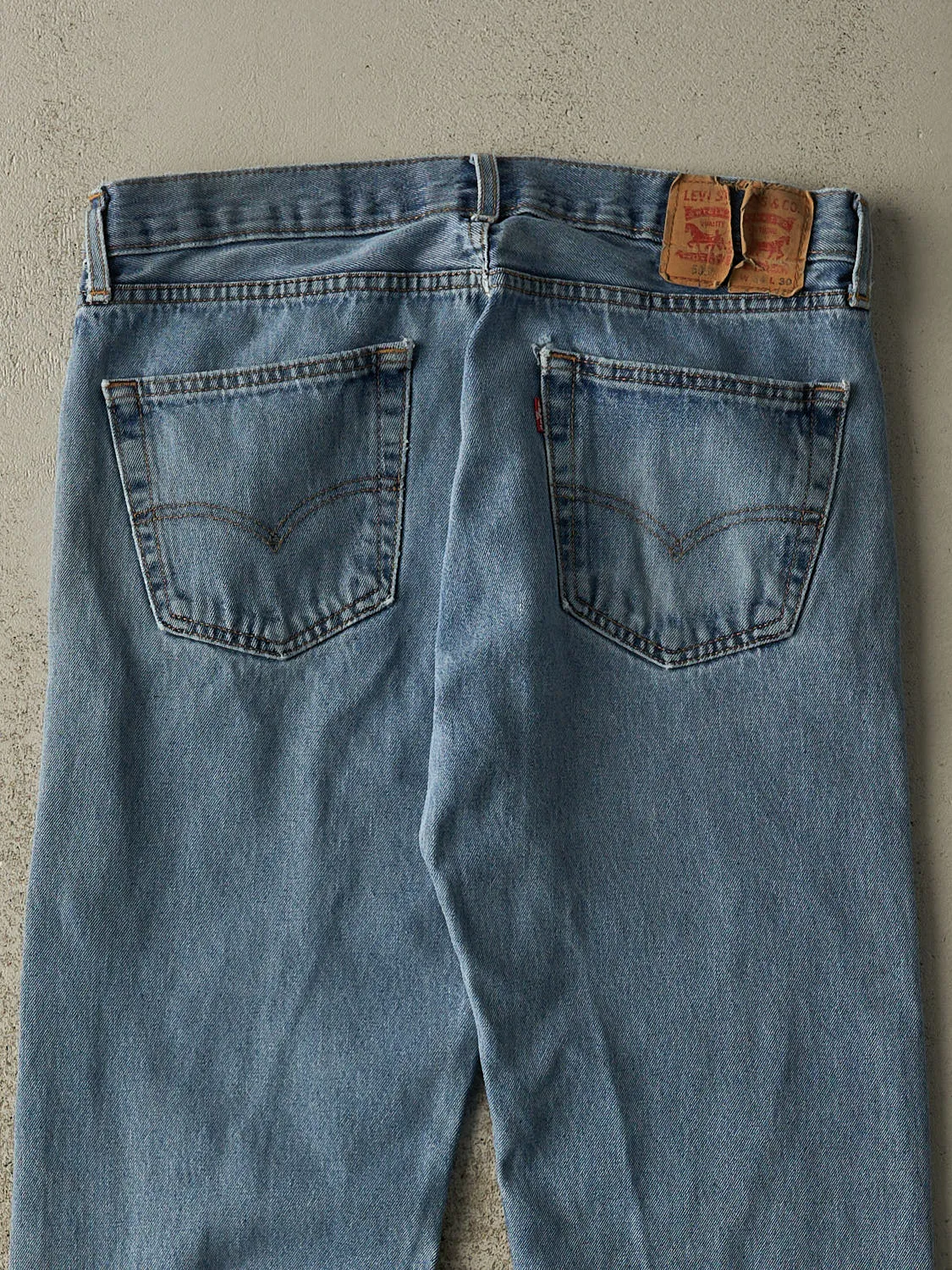 Vintage Y2K Mid Wash Levi's 505 Jeans (35.5x29) sold by Rebalance Vintage product image thumbnail 4
