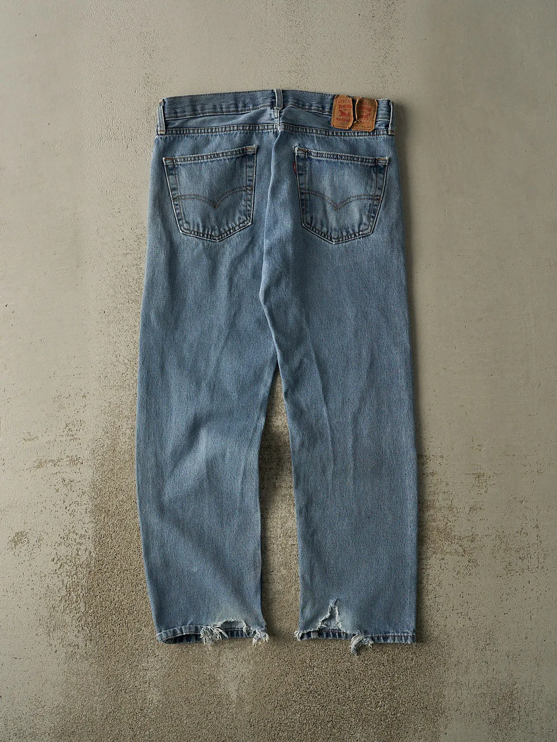 Vintage Y2K Mid Wash Levi's 505 Jeans (35.5x29) sold by Rebalance Vintage product image thumbnail 2