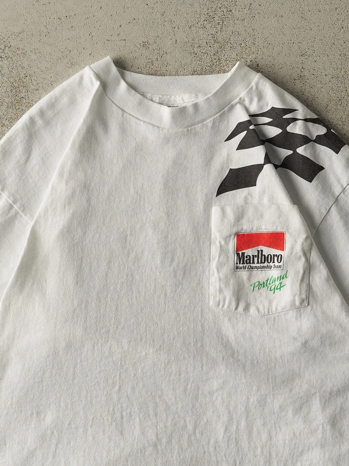 Vintage 94' White Marlboro World Championship Racing Single Stitch Pocket Tee (L/XL) sold by Rebalance Vintage product image thumbnail 4