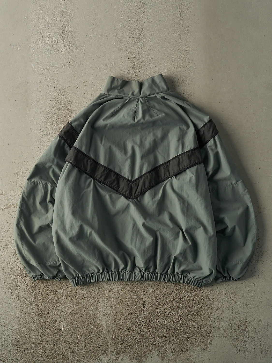 Vintage 90s Grey US Army Windbreaker Jacket (XL/XXL) sold by Rebalance Vintage product image thumbnail 2