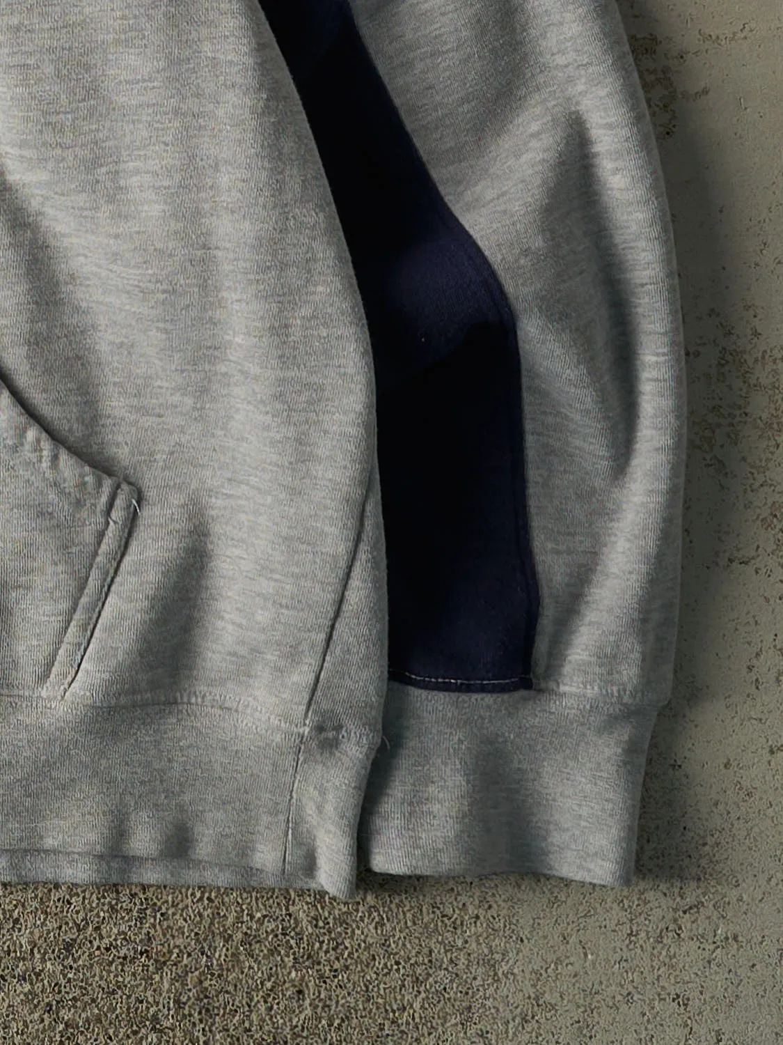 Vintage Y2K Grey & Navy Toronto Maple Leafs Embroidered Hoodie (XL) sold by Rebalance Vintage product image thumbnail 3