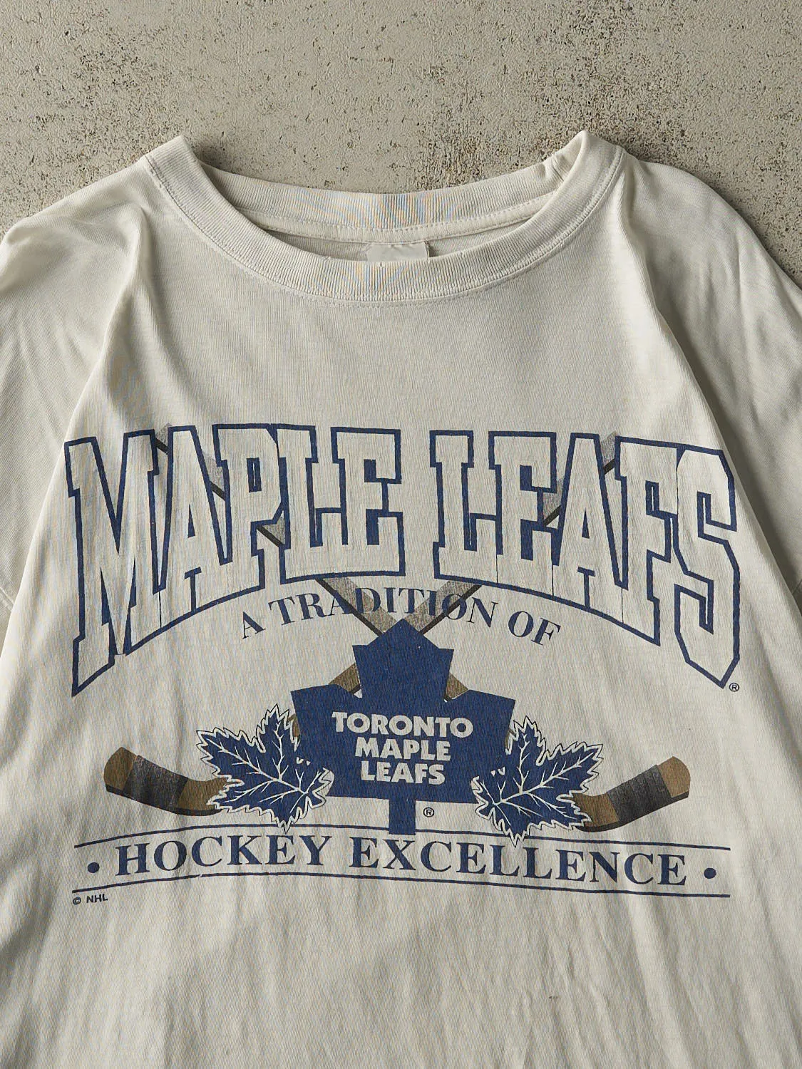 Vintage Y2K White Toronto Maple Leafs Tee (XL/XXL) sold by Rebalance Vintage product image thumbnail 2