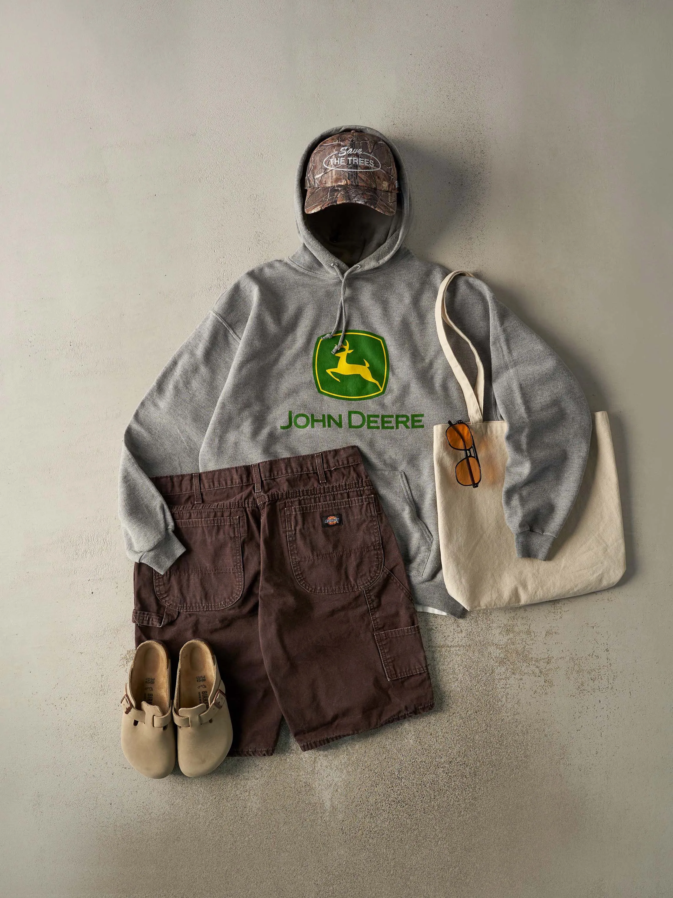 Vintage 90s Brown Dickies Carpenter Shorts (34x11.5) sold by Rebalance Vintage product image thumbnail 2