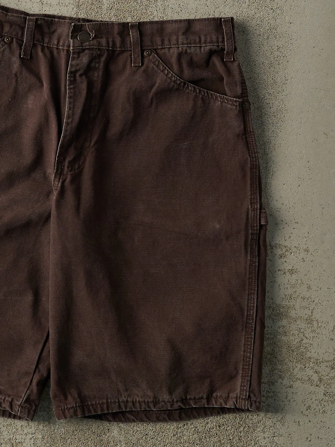 Vintage 90s Brown Dickies Carpenter Shorts (34x11.5) sold by Rebalance Vintage product image thumbnail 4