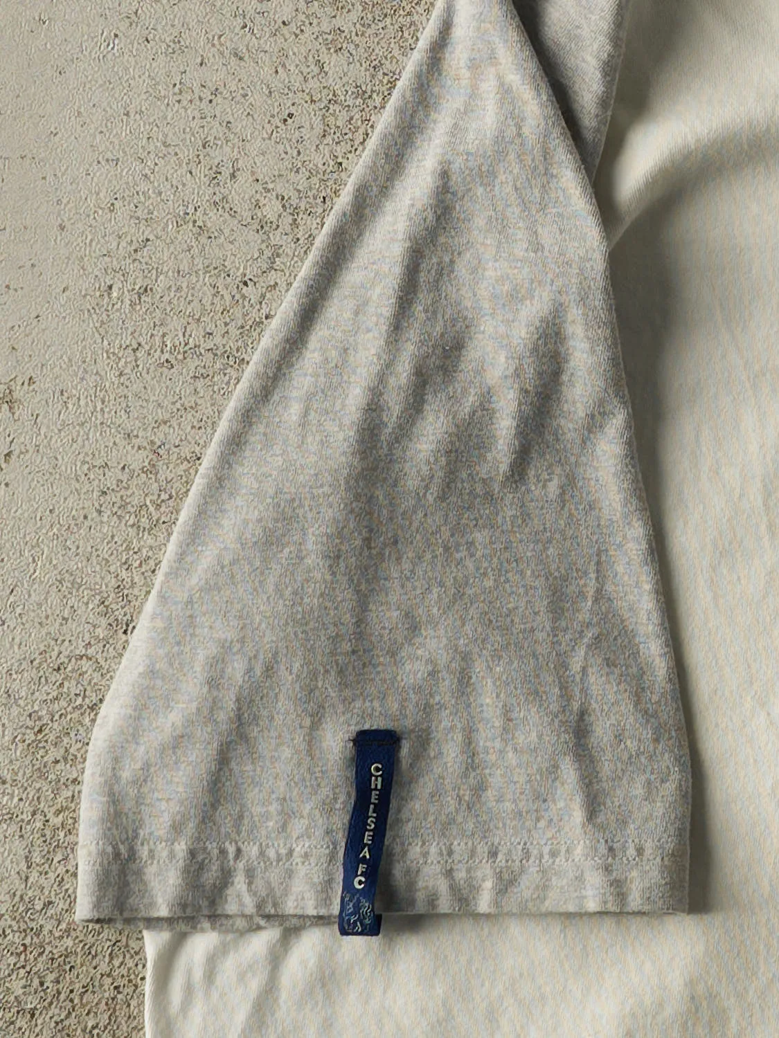 Vintage Y2K White & Grey Chelsea FC Tee (L/XL) sold by Rebalance Vintage product image thumbnail 3