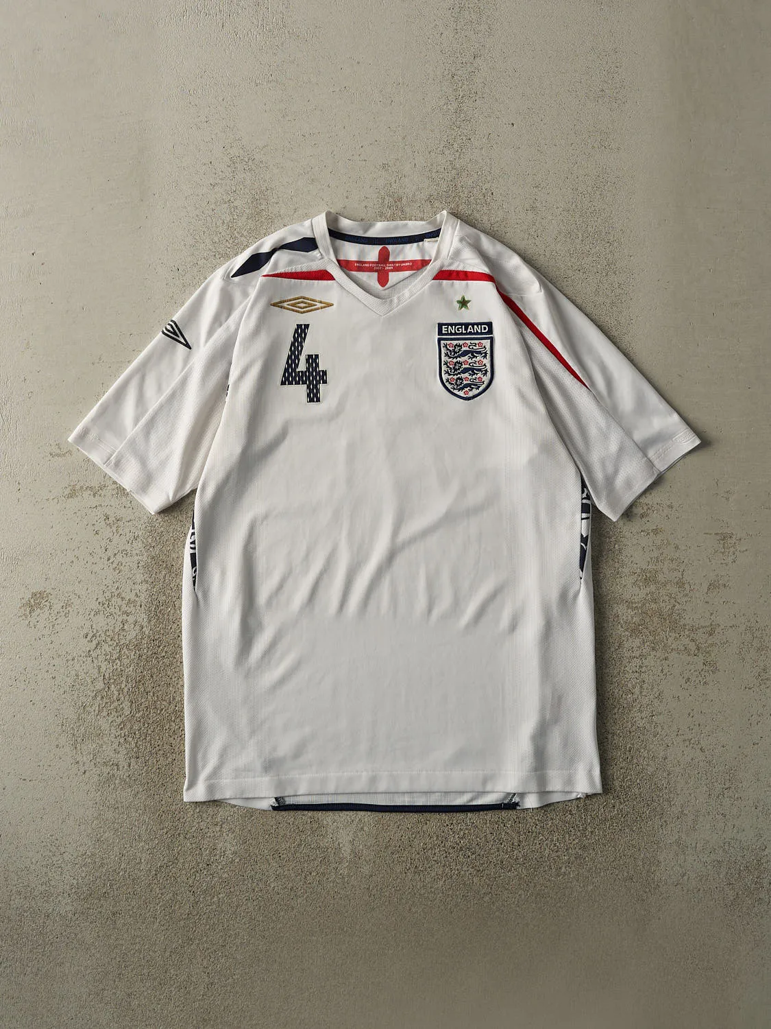 Vintage 09' White England #4 Steven Gerrard Soccer Jersey (M/L) sold by Rebalance Vintage