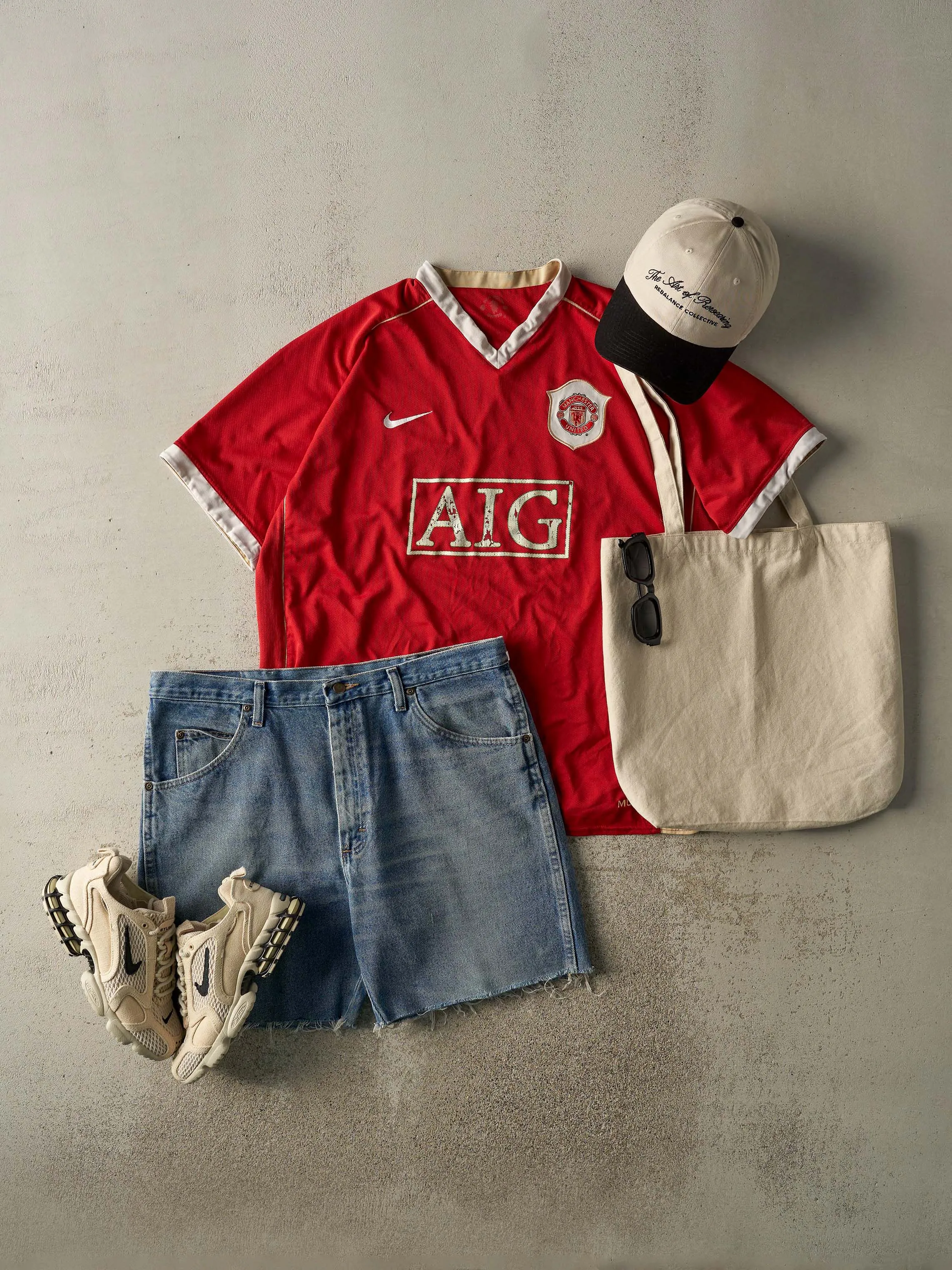 Vintage Y2K Mid Wash Wrangler Cut Off Jean Shorts (36x7.5) sold by Rebalance Vintage product image thumbnail 2
