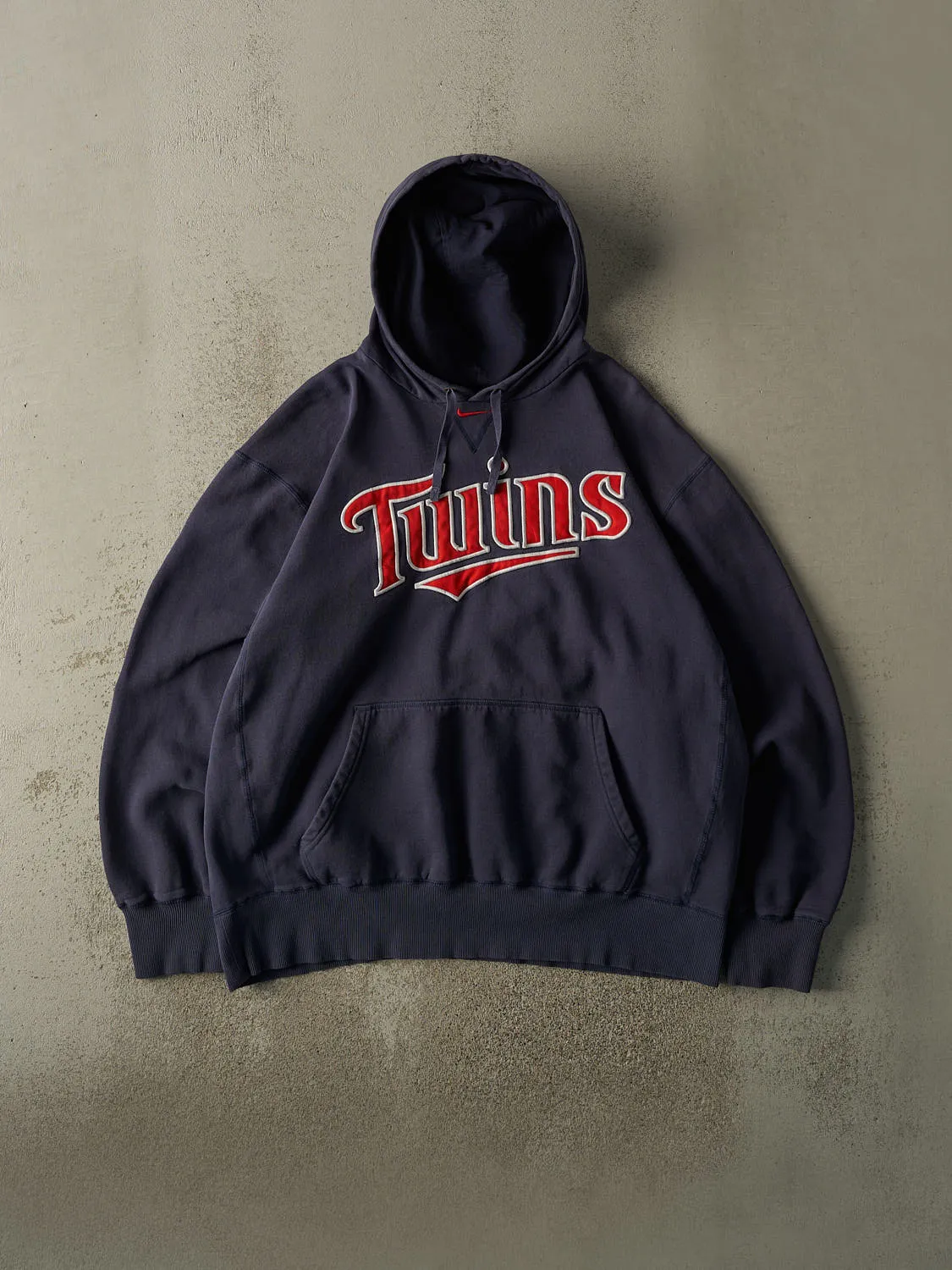 Vintage Y2K Navy Blue Minnesota Twins Embroidered Nike Hoodie (XL/XXL) sold by Rebalance Vintage