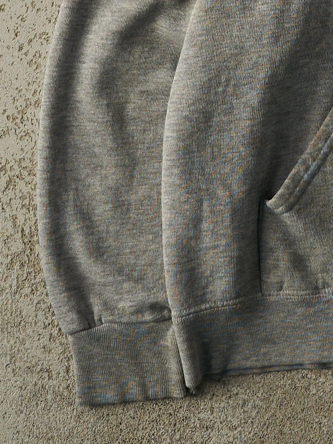 Vintage 90s Grey Chicago Bears Embroidered Hoodie (L/XL) sold by Rebalance Vintage product image thumbnail 3