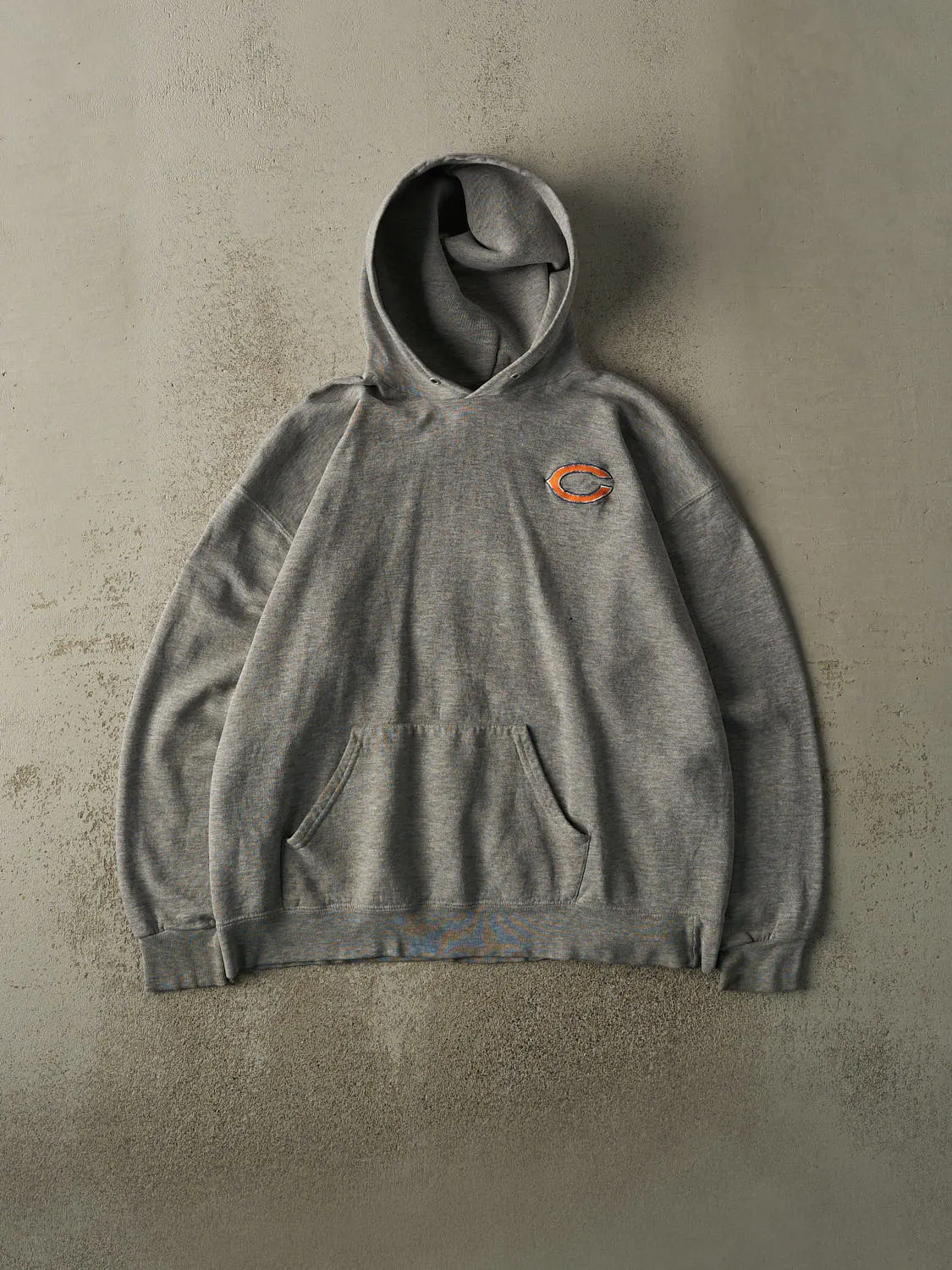 Vintage 90s Grey Chicago Bears Embroidered Hoodie (L/XL) sold by Rebalance Vintage