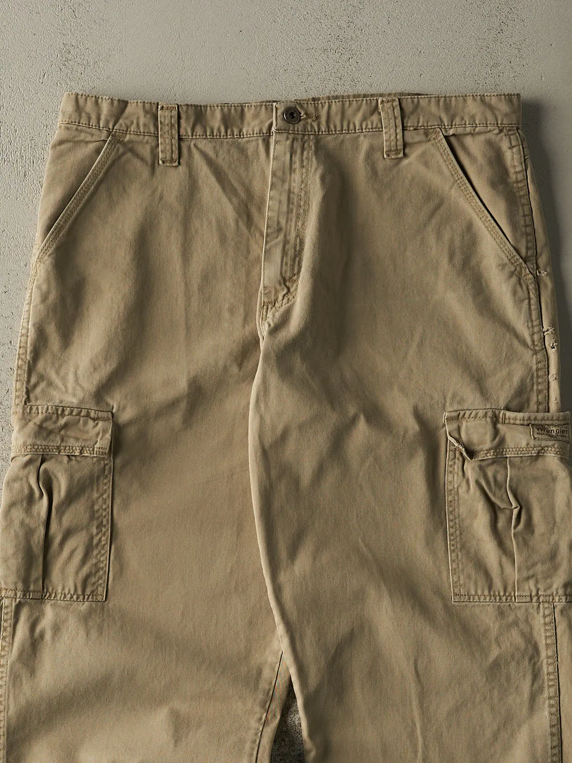 Vintage 90s Beige Wrangler Cargo Pants (37x29) sold by Rebalance Vintage product image thumbnail 3