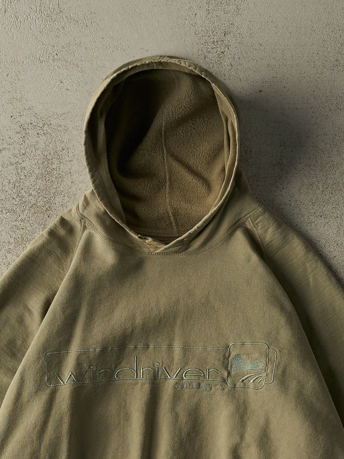 Vintage Y2K Green Wind River Embroidered Hoodie (XL/XXL) sold by Rebalance Vintage product image thumbnail 2