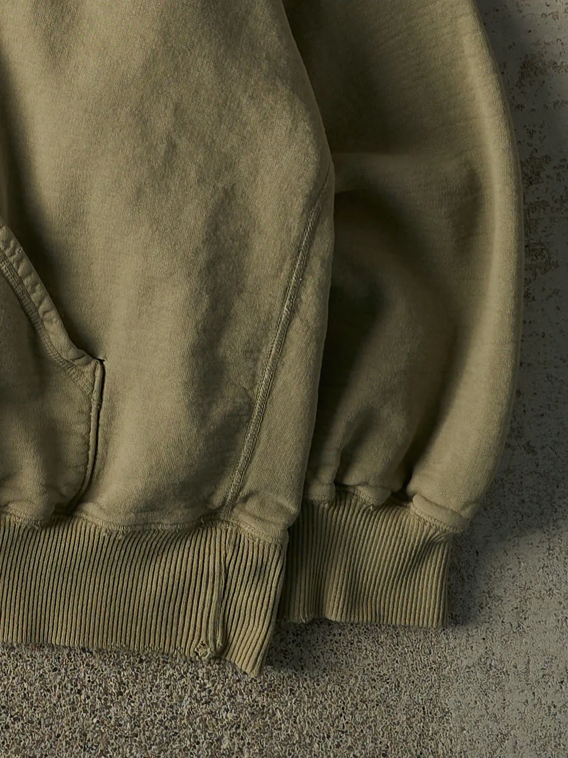 Vintage Y2K Green Wind River Embroidered Hoodie (XL/XXL) sold by Rebalance Vintage product image thumbnail 3