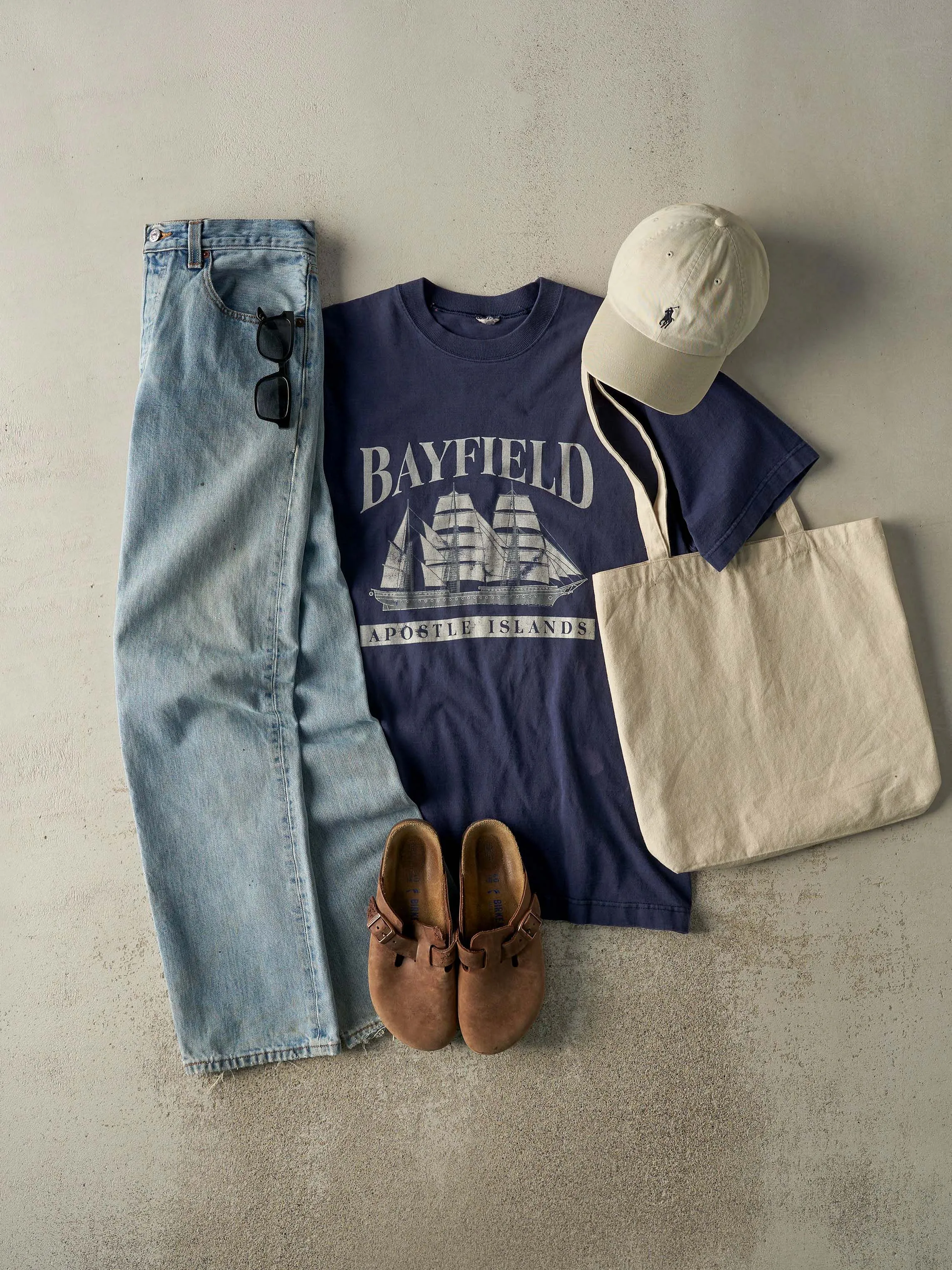 Vintage 90s Light Wash Levi's 501 Jeans (31x31.5) sold by Rebalance Vintage product image thumbnail 2