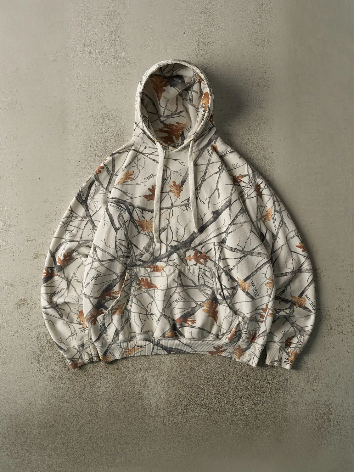 Vintage Y2K White True Timber Camo Boxy Hoodie (L) sold by Rebalance Vintage