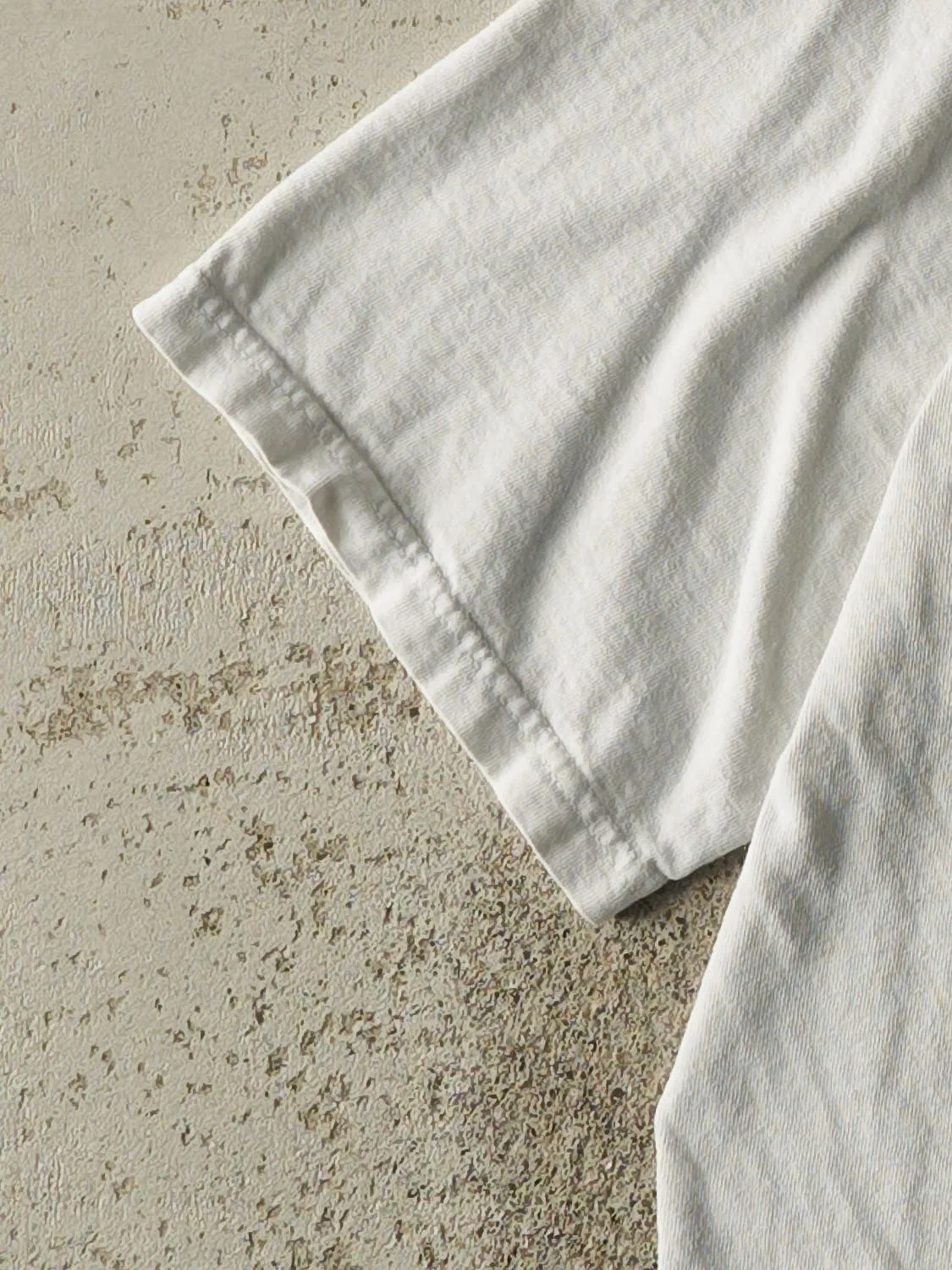 Vintage 97' White World of Coca Cola Las Vegas Tee (M) sold by Rebalance Vintage product image thumbnail 3