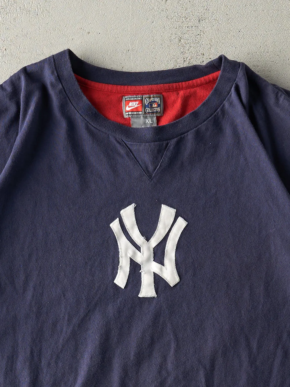 Vintage Y2K Navy Blue Embroidered New York Yankees Nike Tee (XL) sold by Rebalance Vintage product image thumbnail 3