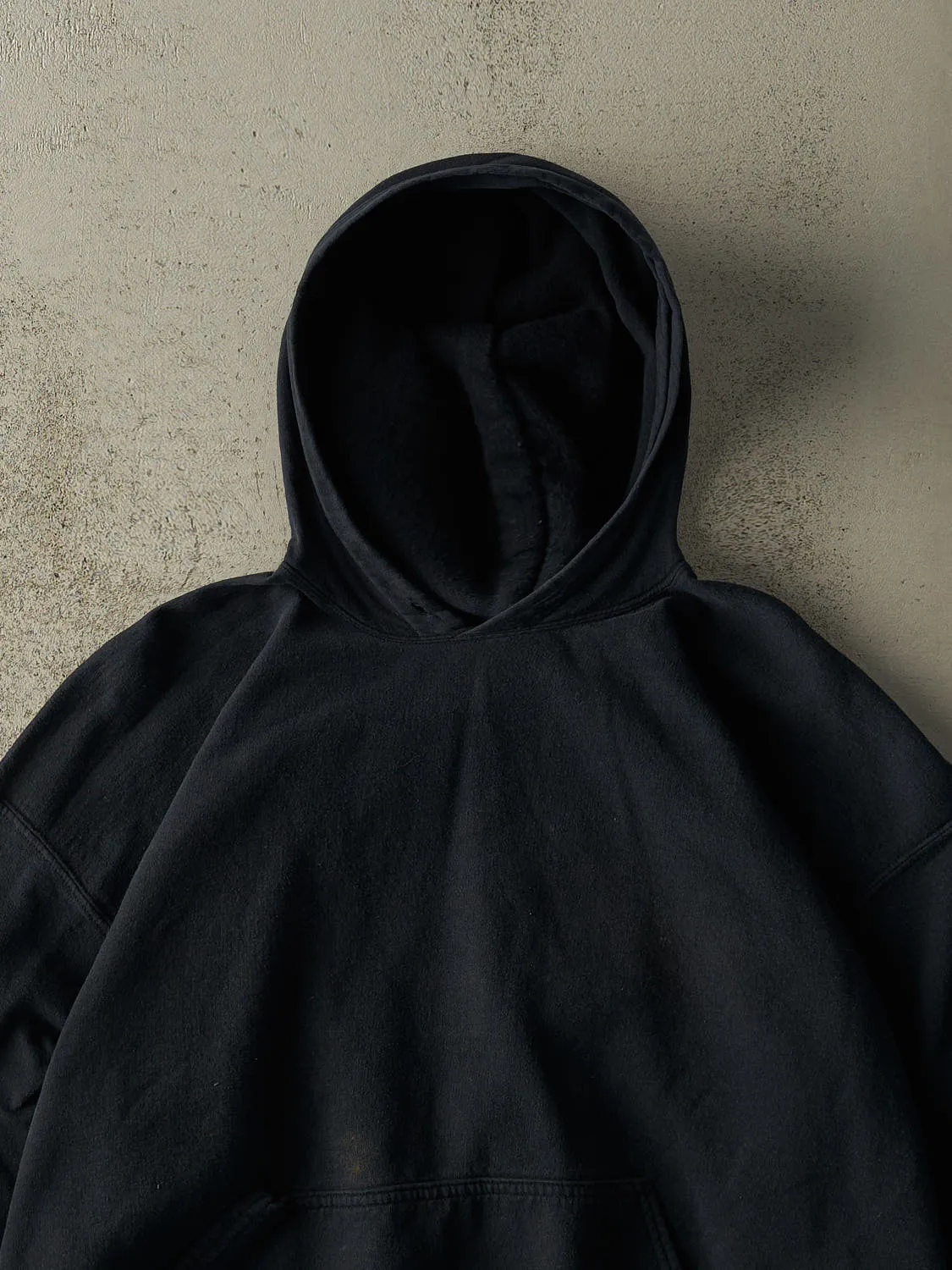 Vintage Y2K Black Blank Hoodie (L/XL) sold by Rebalance Vintage product image thumbnail 2