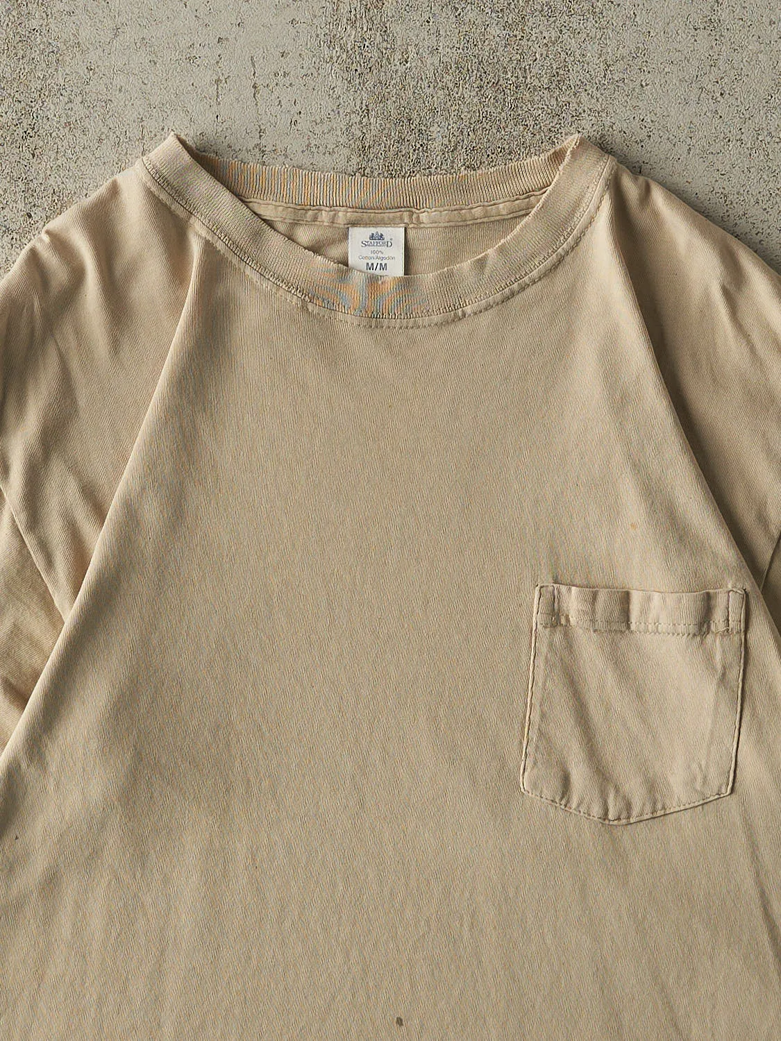 Vintage Y2K Beige Blank Pocket Tee (M/L) sold by Rebalance Vintage product image thumbnail 2