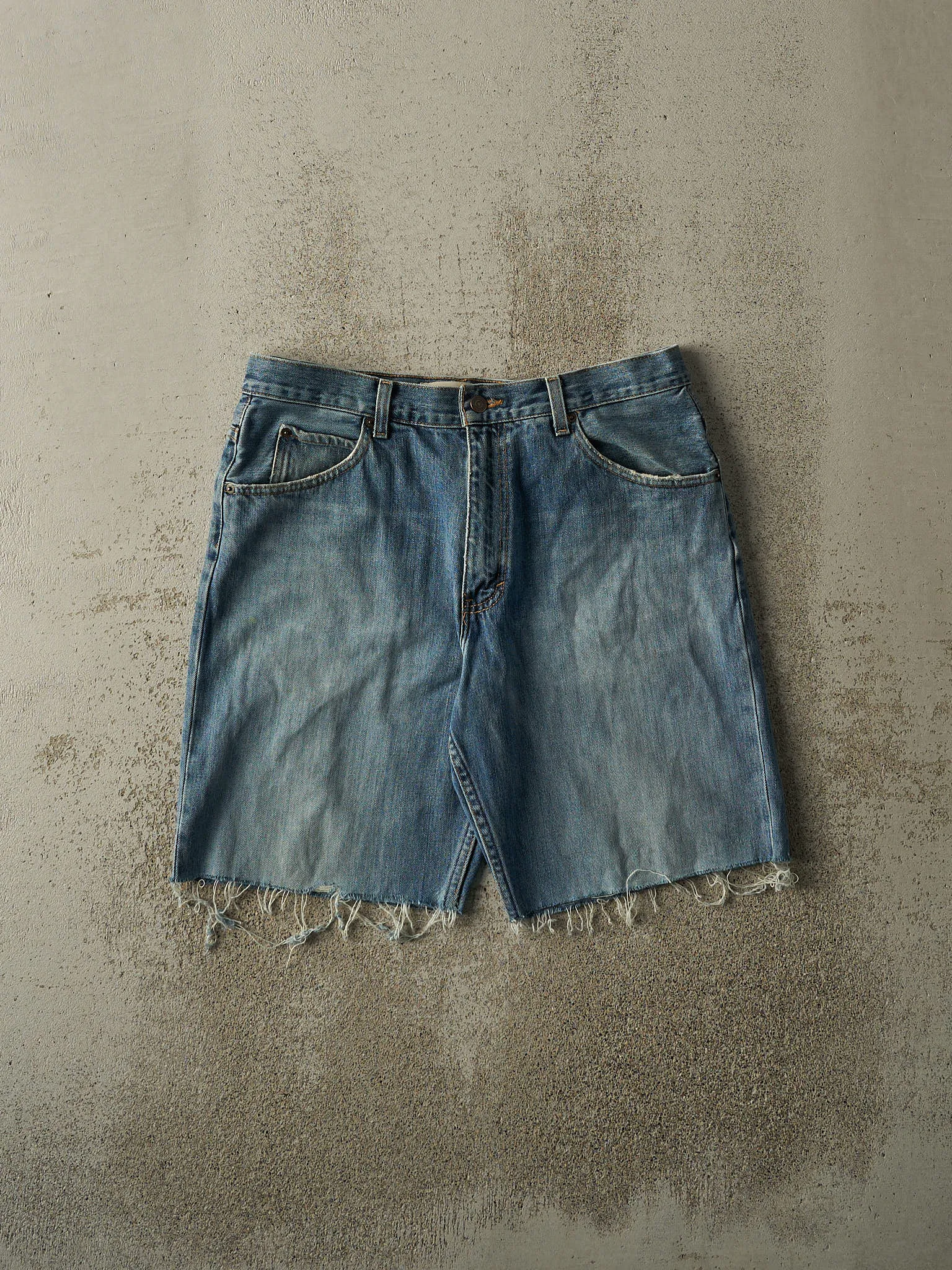 Vintage 90s Mid Wash Gap Cut Off Jean Shorts (33x9.5) sold by Rebalance Vintage