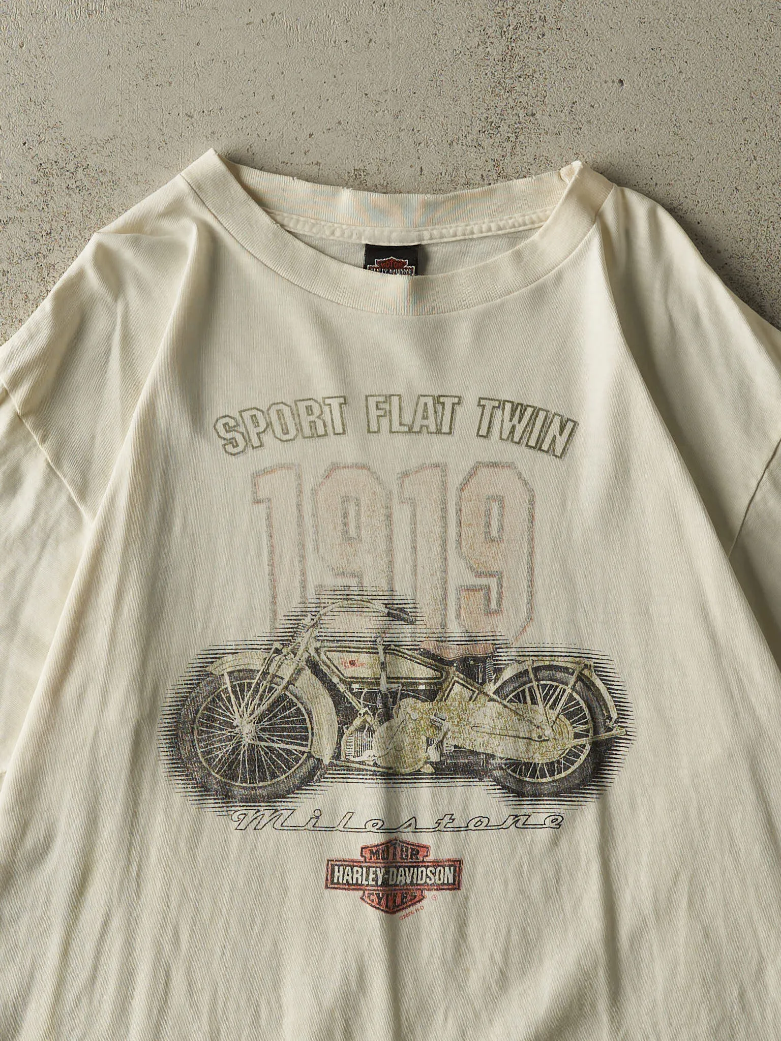Vintage 00' Beige Los Angeles California Harley Davidson Tee (L/XL) sold by Rebalance Vintage product image thumbnail 3