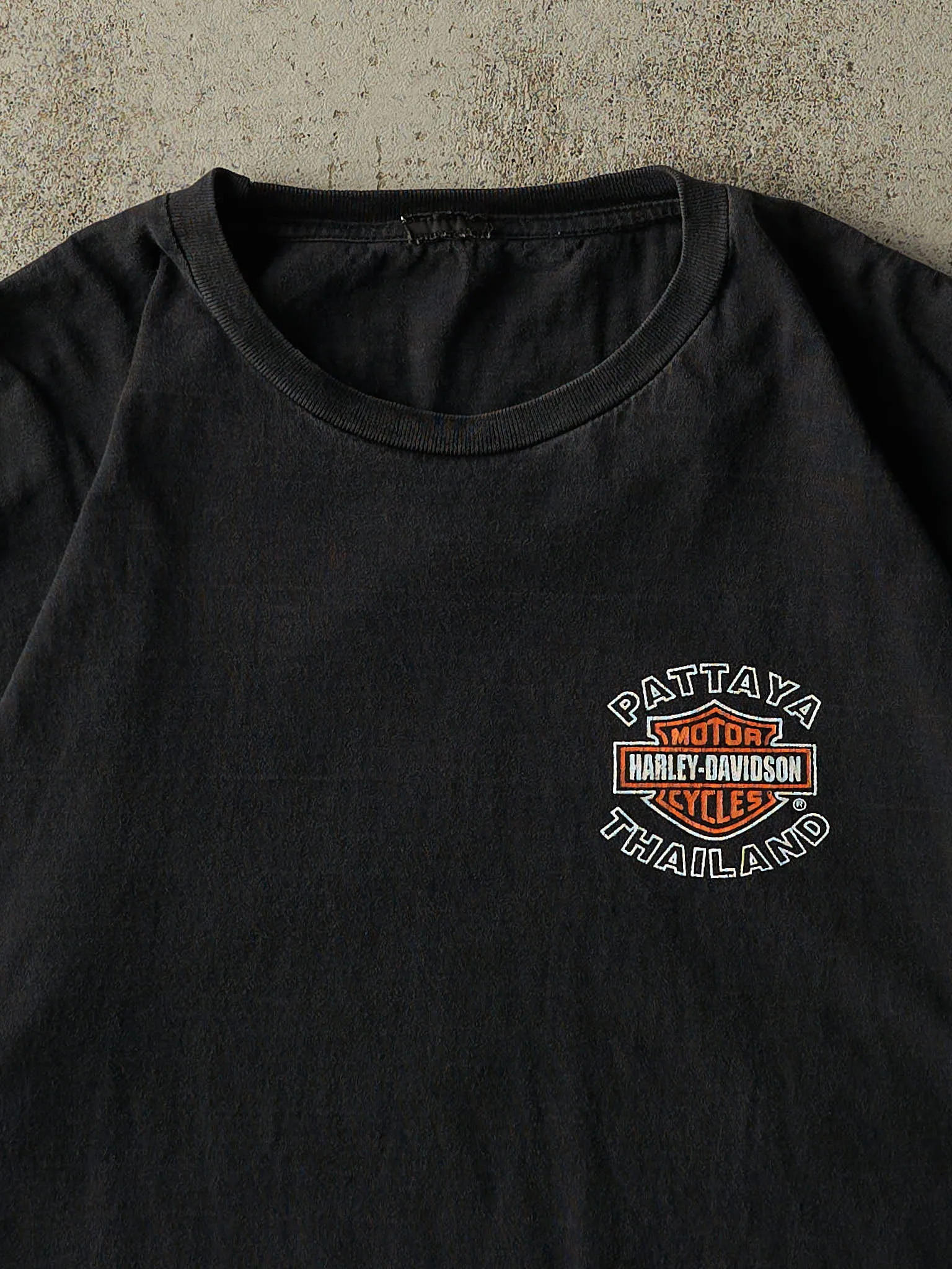 Vintage Y2K Black Thailand Harley Davidson Tee (XXL) sold by Rebalance Vintage product image thumbnail 3