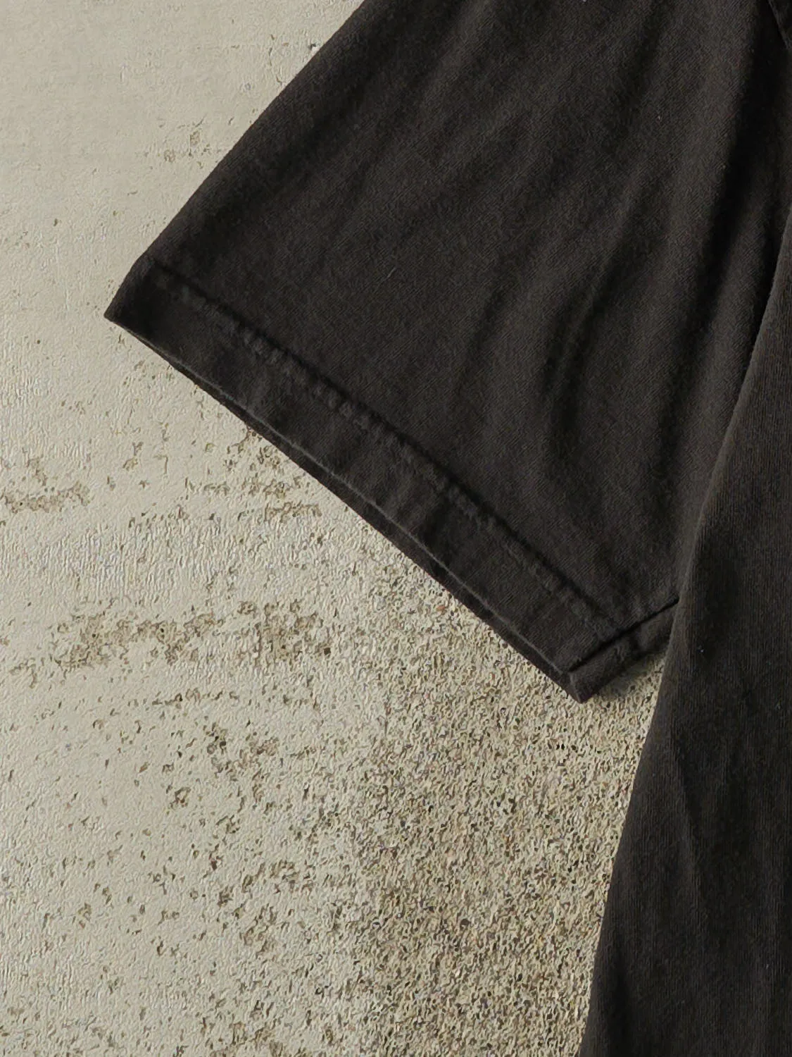 Vintage Y2K Black Tommy Hilfiger Jeans Tee (L/XL) sold by Rebalance Vintage product image thumbnail 3