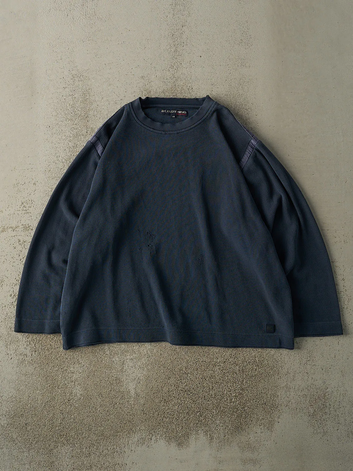 Vintage Y2K Navy Blue BC Clothing Textured Long Sleeve (L/XL) sold by Rebalance Vintage
