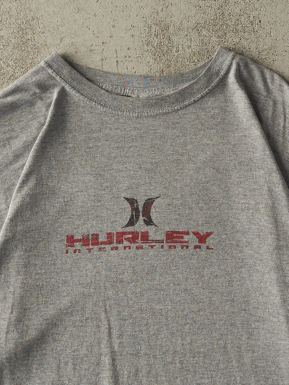 Vintage Y2K Grey Hurley Logo Tee (XL) sold by Rebalance Vintage product image thumbnail 3