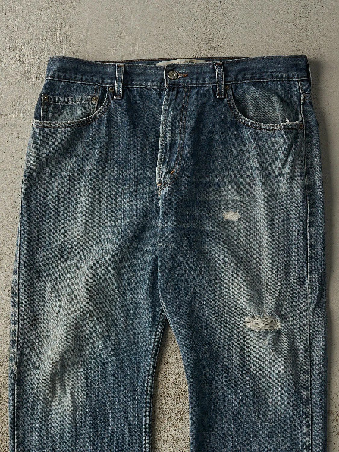 Vintage Y2K Dark Wash Levi's 505 Jeans (36x27.5) sold by Rebalance Vintage product image thumbnail 4