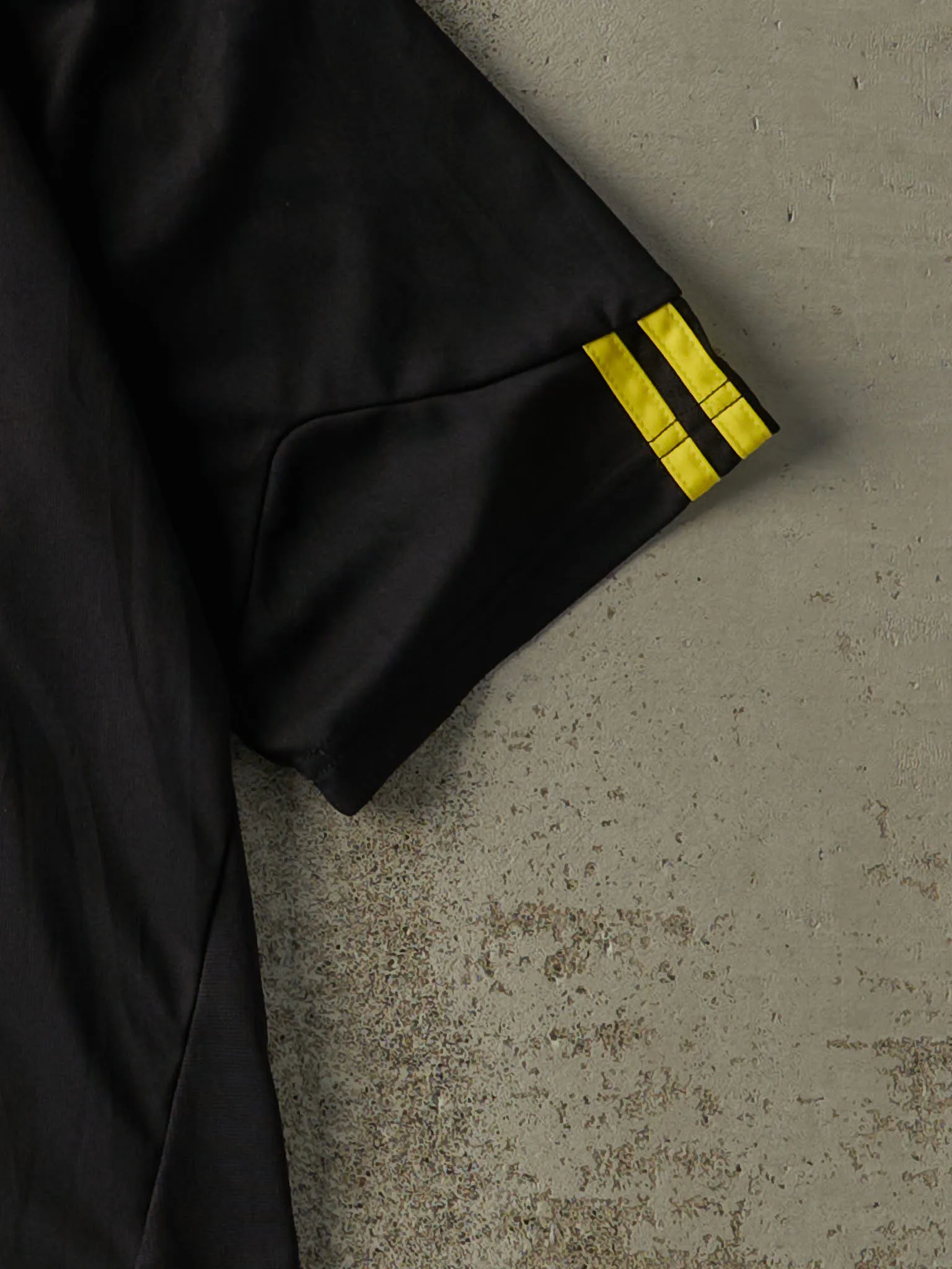 Vintage Y2K Black & Yellow Adidas AIK Fotboll Soccer Jersey (M/L) sold by Rebalance Vintage product image thumbnail 3