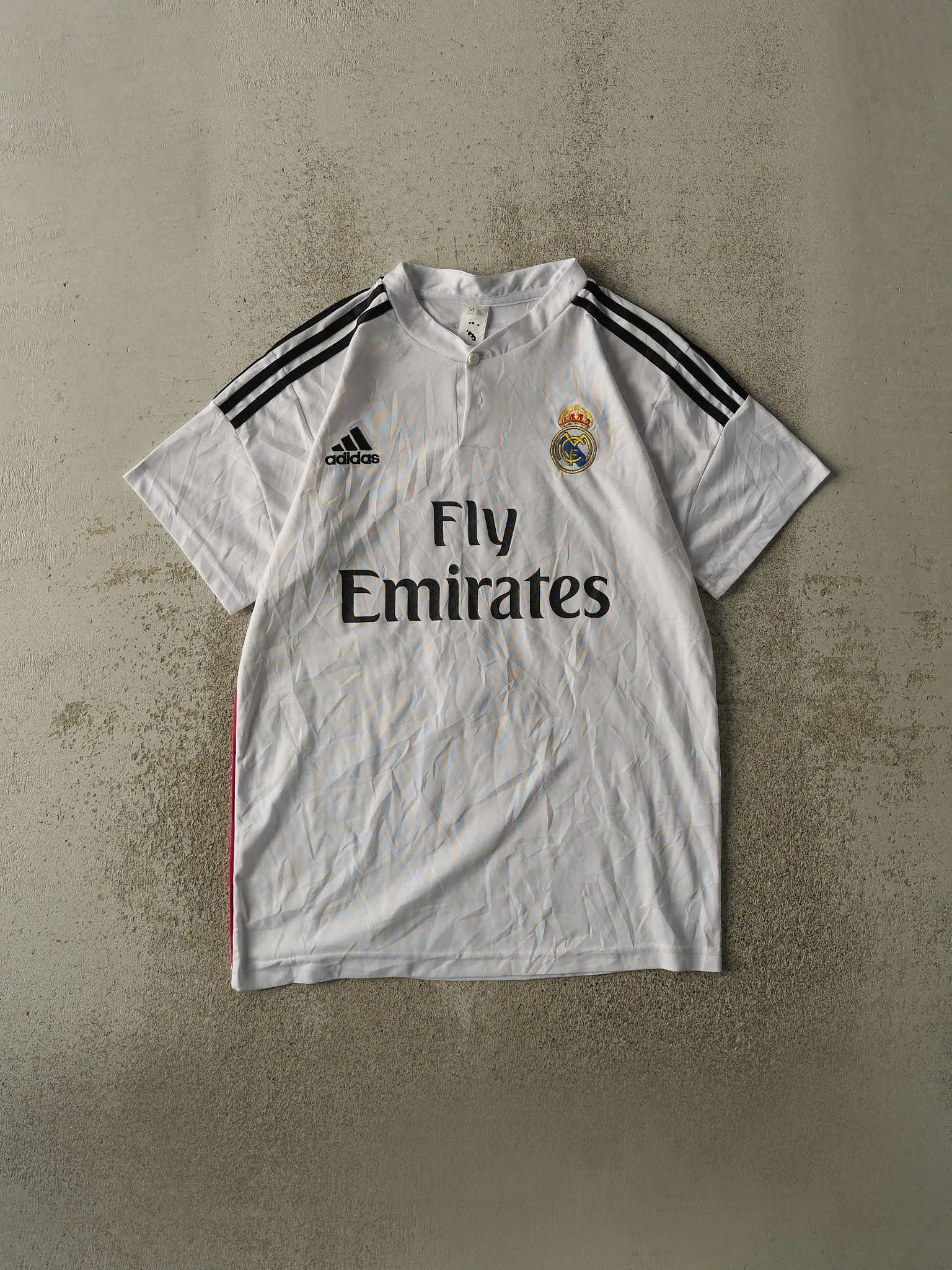Vintage Y2K White Real Madrid #7 Christiano Ronaldo Soccer Jersey (S/M) sold by Rebalance Vintage