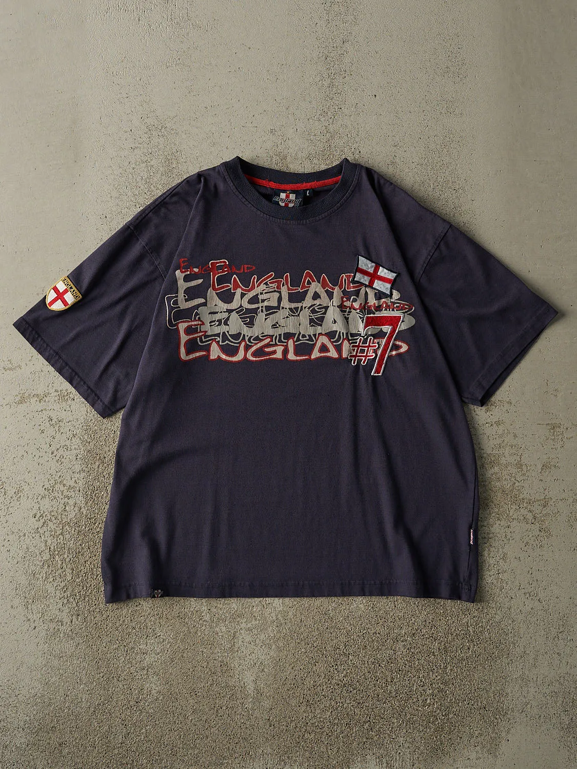 Vintage Y2K Navy Blue England #7 David Beckham Soccer Tee (M/L) sold by Rebalance Vintage